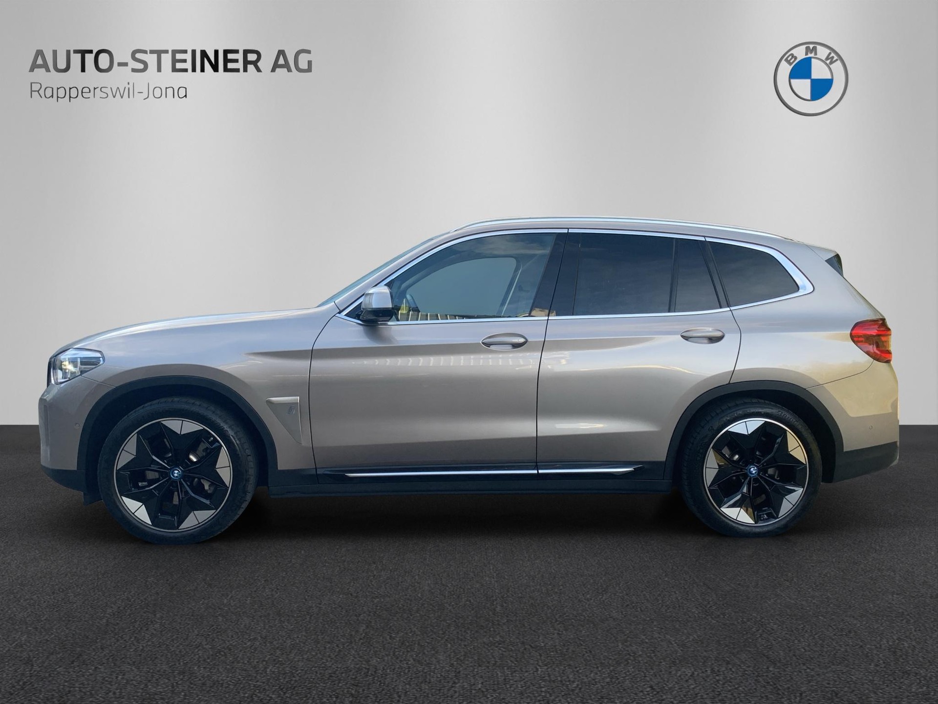BMW iX3 Impressive-image-1