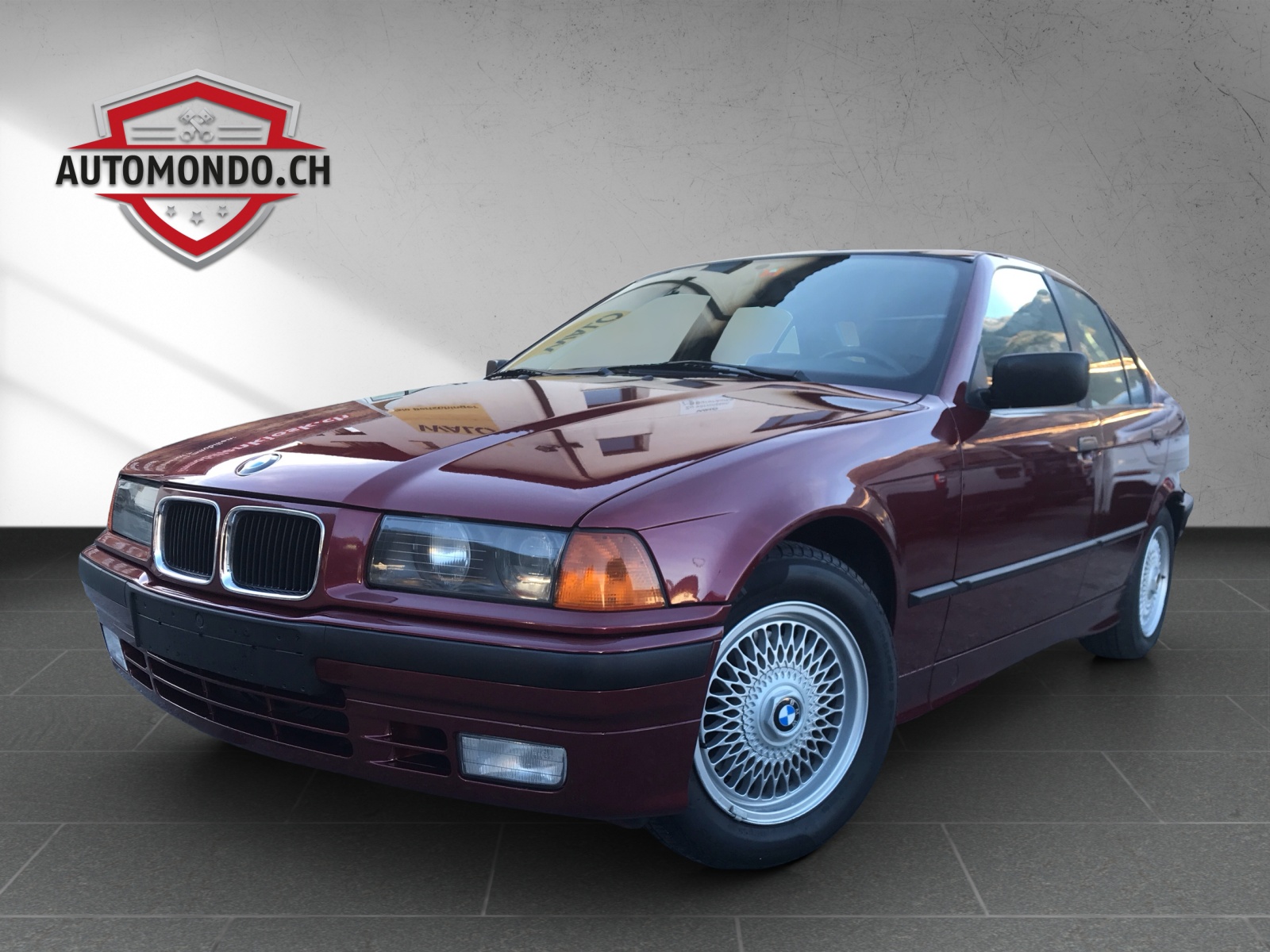 BMW 320i A ABS-image-1