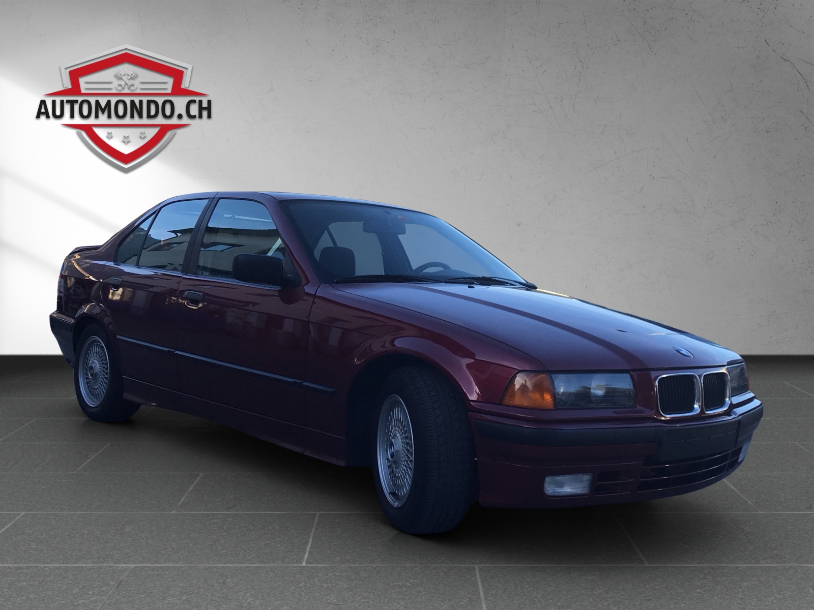 BMW 320i A ABS-image-0