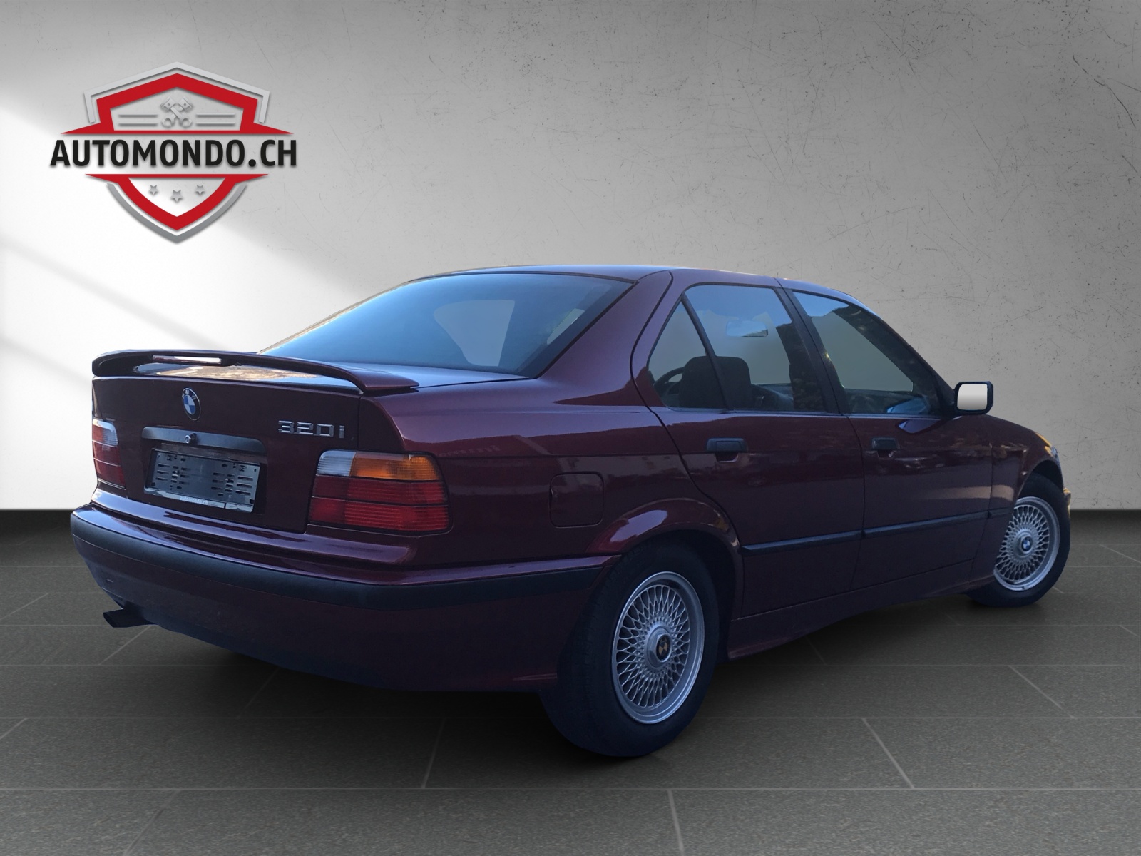 BMW 320i A ABS-image-4