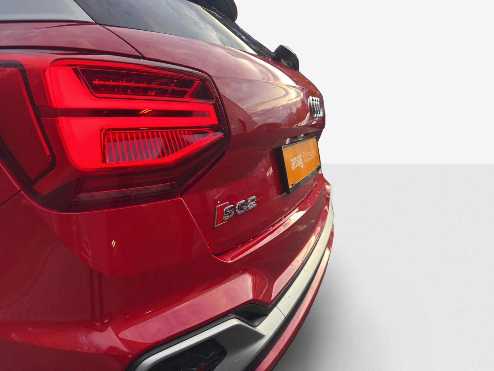 AUDI SQ2 TFSI quattro S-tronic-image-15
