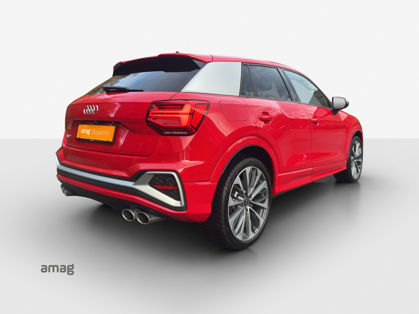 AUDI SQ2 TFSI quattro S-tronic-image-4
