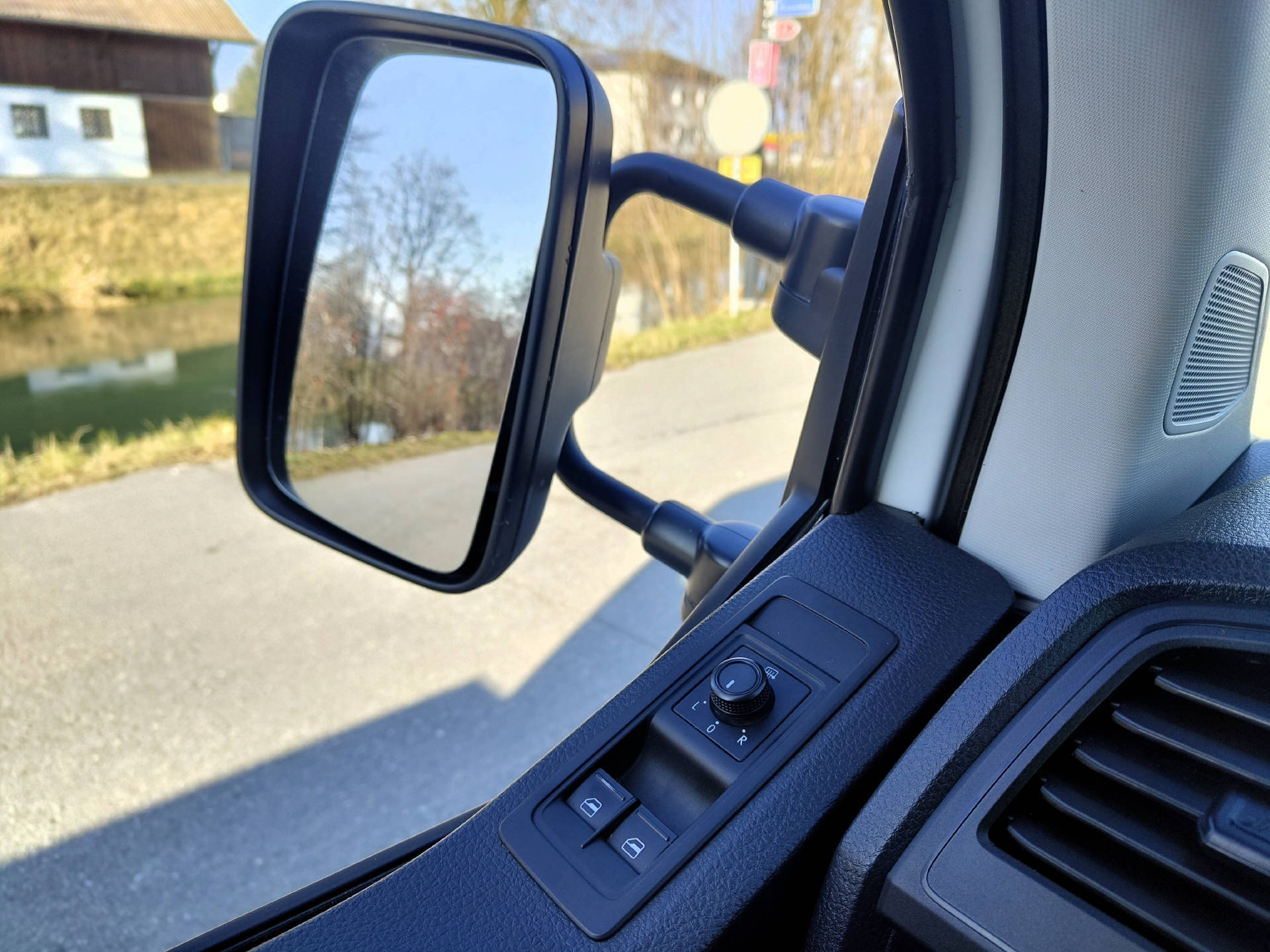 VW T6 DoKa Pritsche 2.0TDI 4Motion-image-9