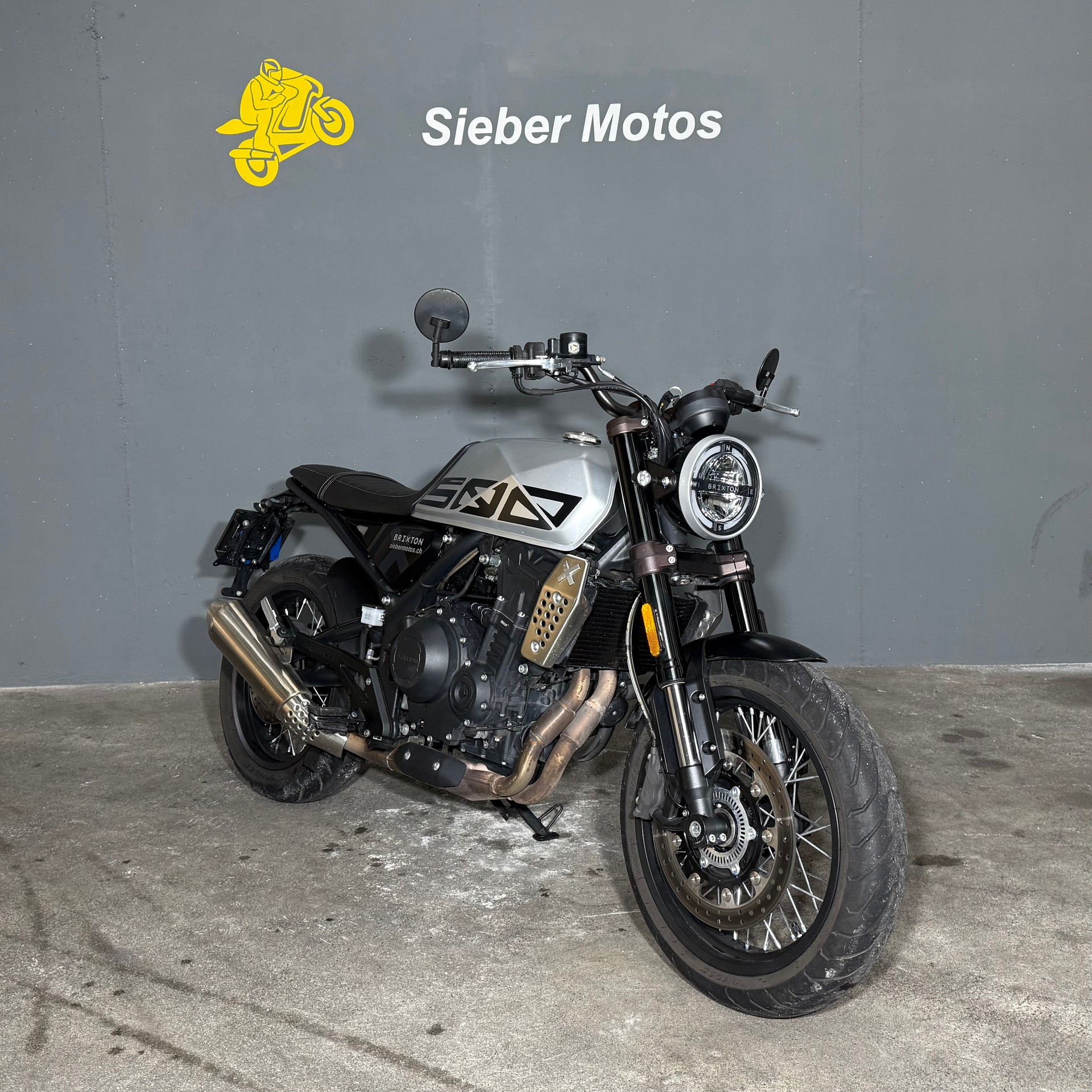 BRIXTON Crossfire 500 X-showroom-element-1
