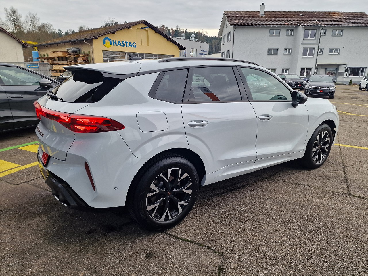 CUPRA Terramar 1.5 eTSI DSG-image-5