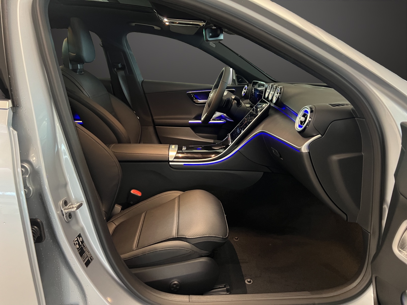 MERCEDES-BENZ C 220 d 4M T All-Terrain-image-10