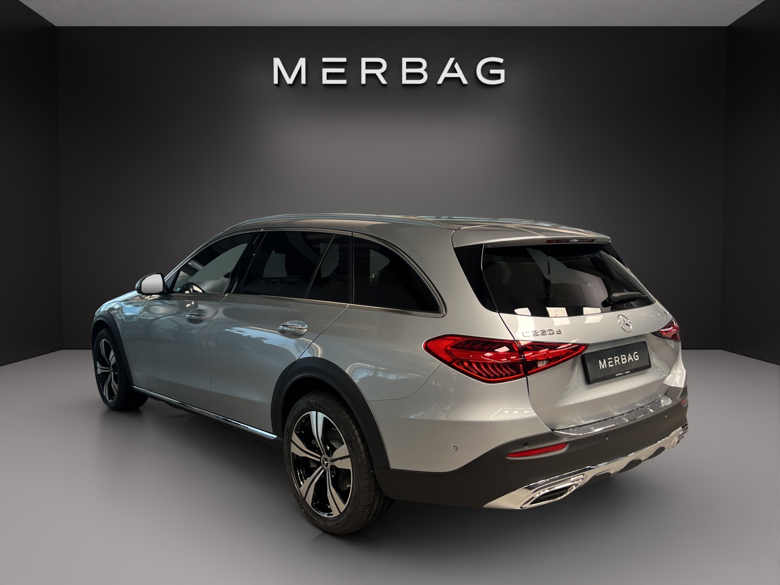 MERCEDES-BENZ C 220 d 4M T All-Terrain-image-3