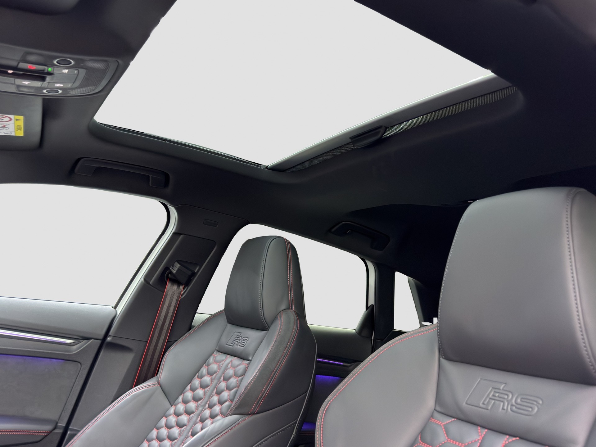 AUDI RS3 Sportback 2.5 TSI quattro S-tronic-image-27