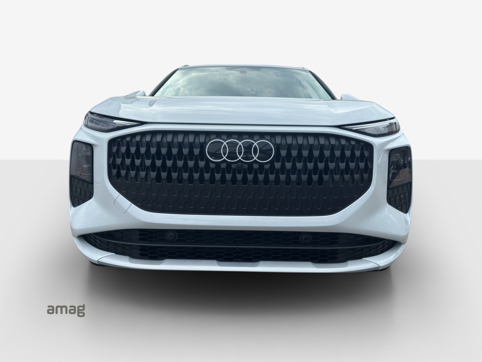AUDI Q3 SUV 110 kW TFSI S tronic-image-6