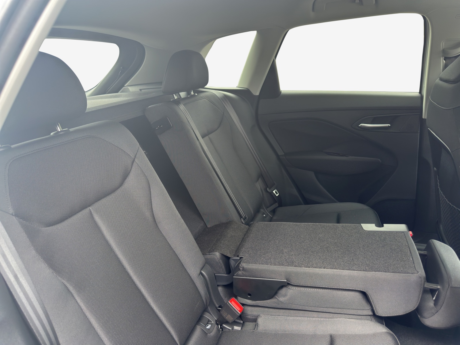 AUDI Q3 SUV 110 kW TFSI S tronic-image-13