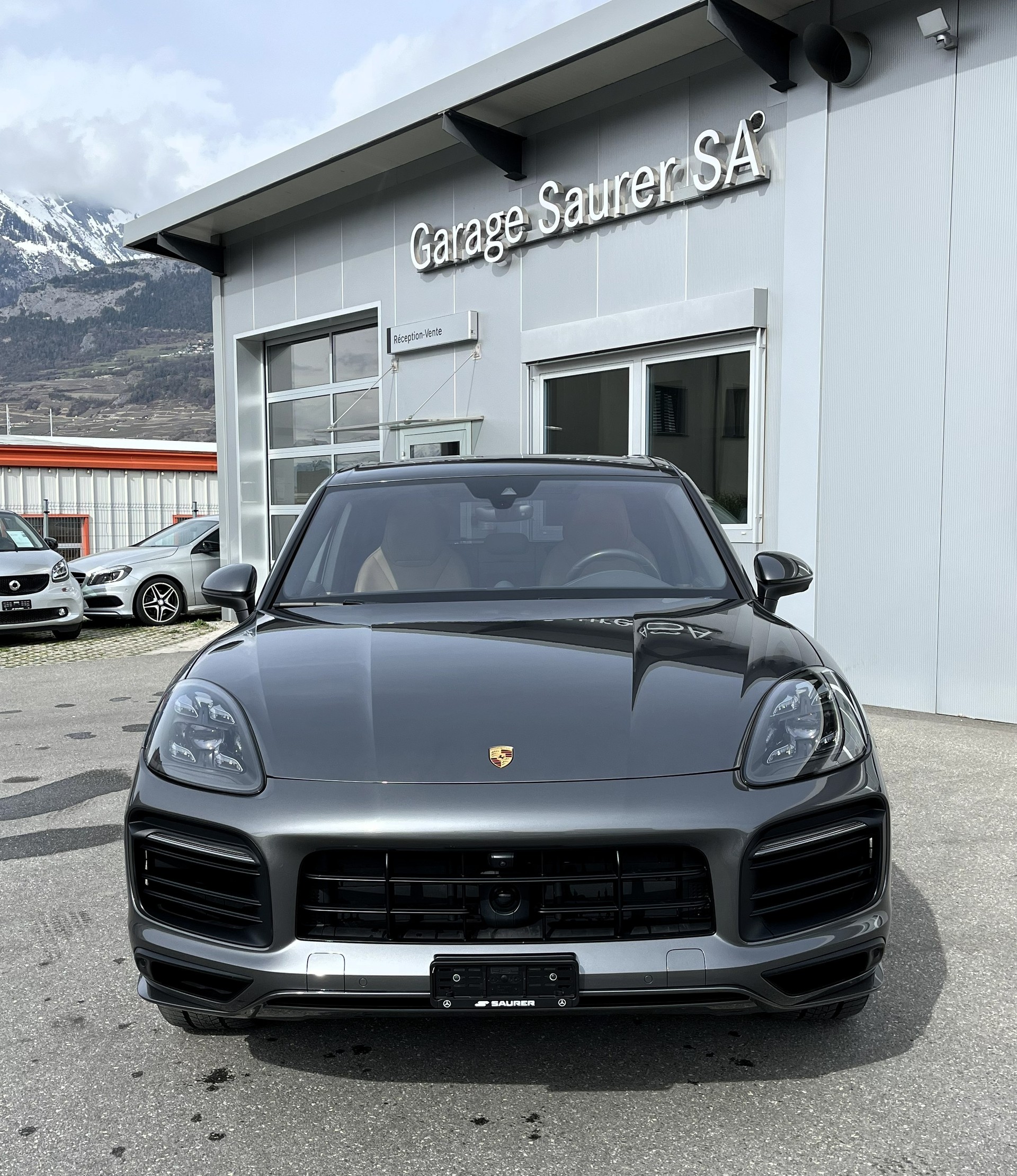 PORSCHE Cayenne S-image-1