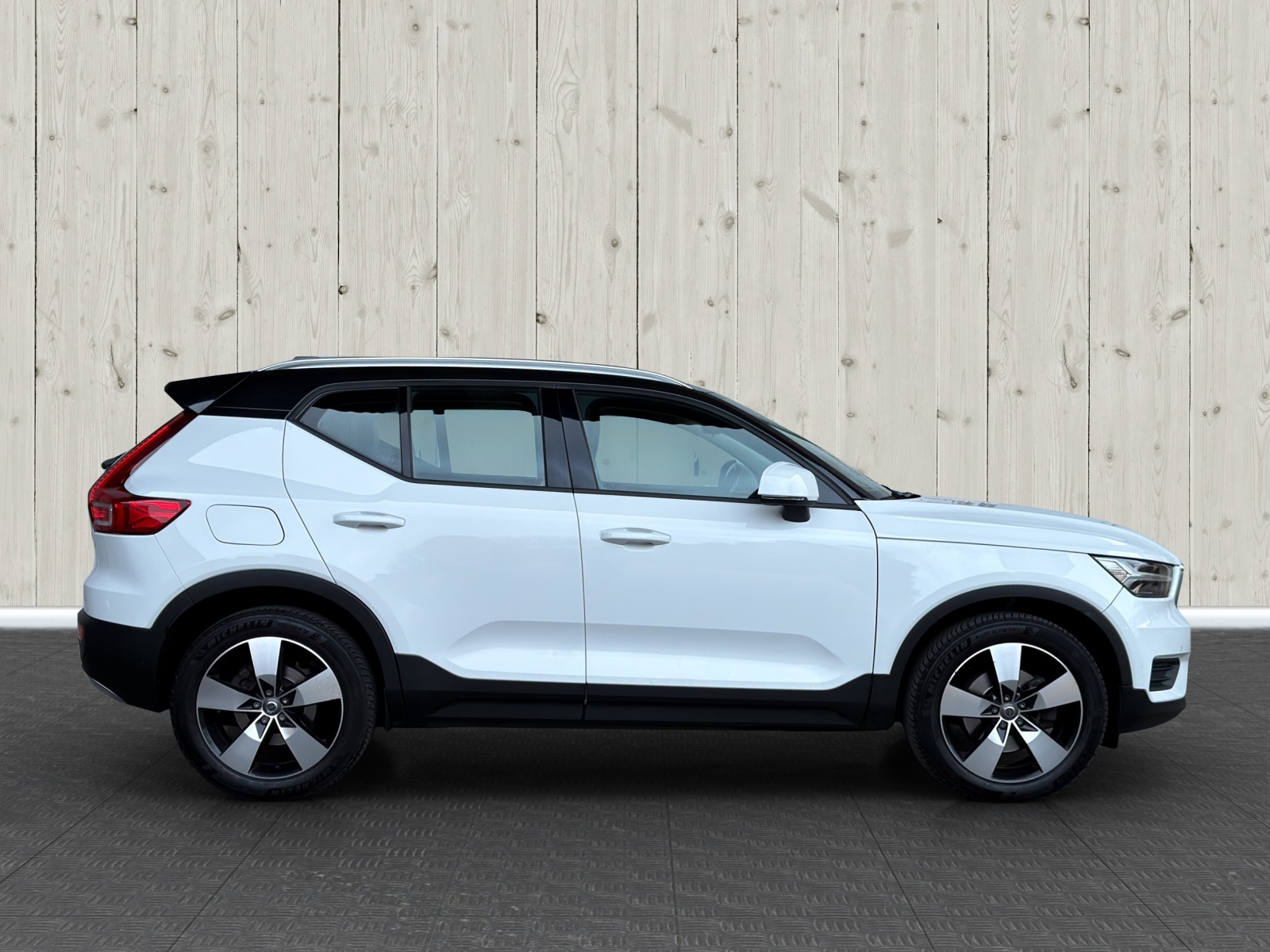 VOLVO XC40 T4 Inscription Geartronic-image-7
