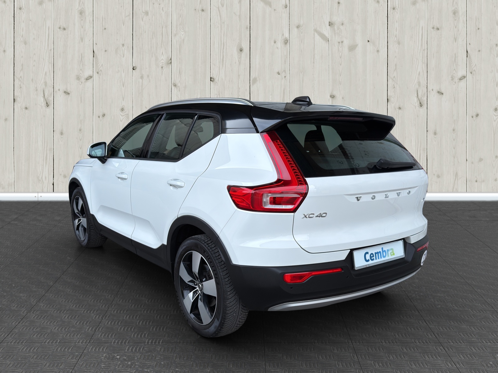 VOLVO XC40 T4 Inscription Geartronic-image-4