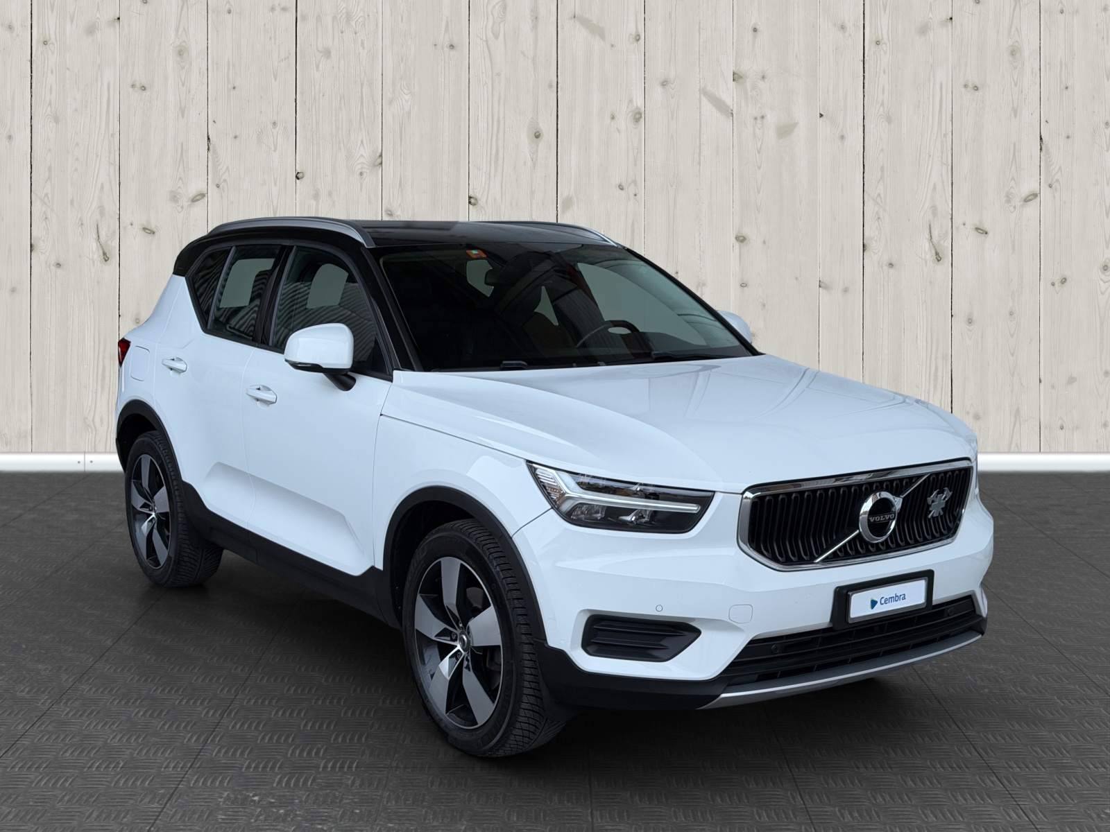 VOLVO XC40 T4 Inscription Geartronic-image-0