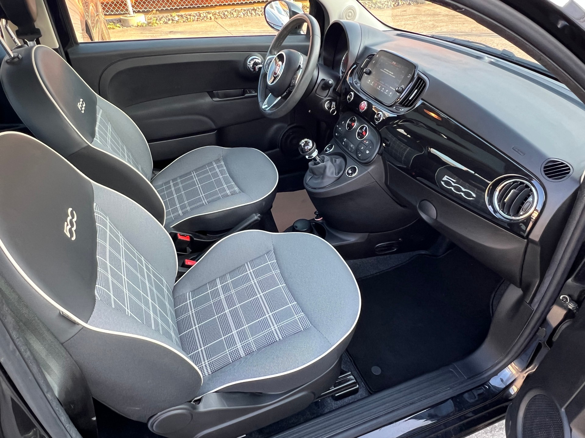 FIAT 500 0.9 Twinair Lounge *** Klima * Glasdach * 8 fachbereift * frisch ab MFK * 1 Jahr Garantie möglich ***-image-12