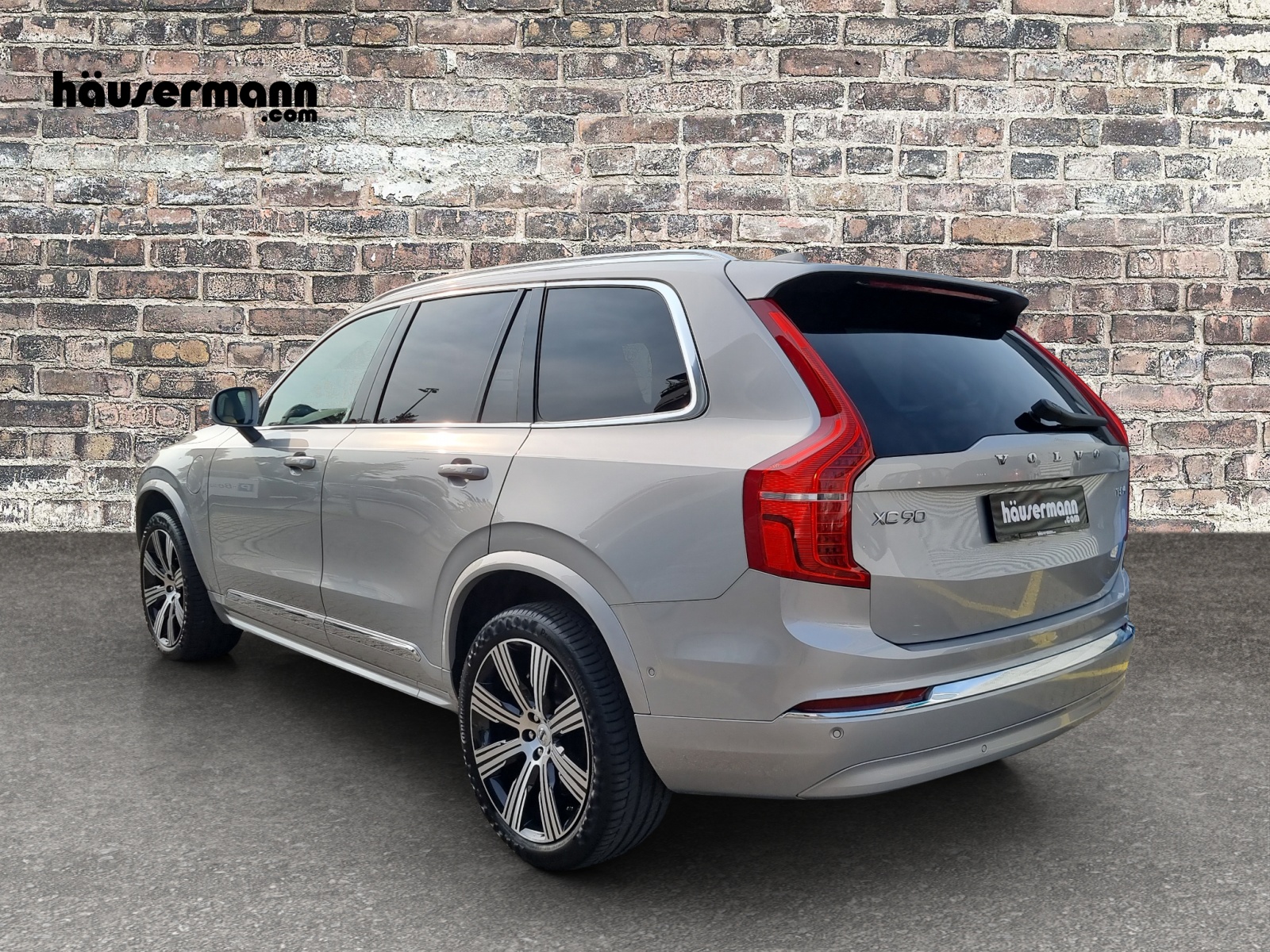VOLVO XC90 2.0 T8 TE Plus Bright 7P. eAWD-showroom-element-3