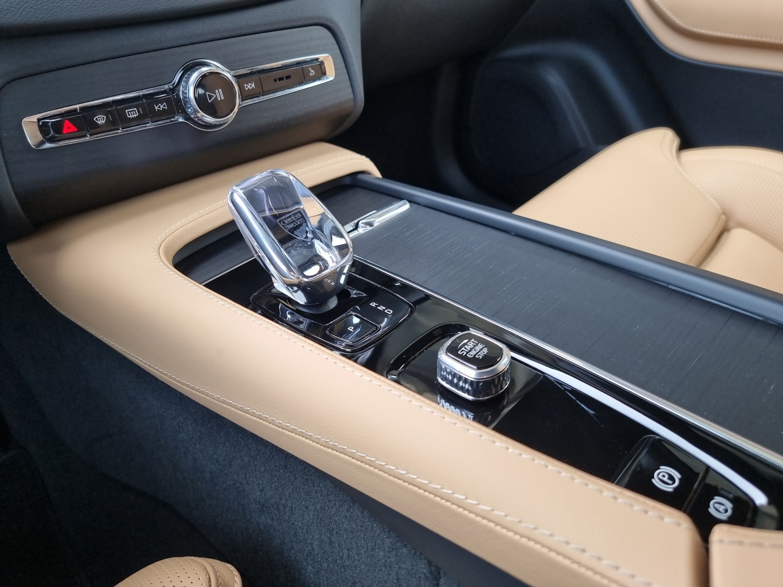 VOLVO XC90 2.0 T8 TE Plus Bright 7P. eAWD-image-13