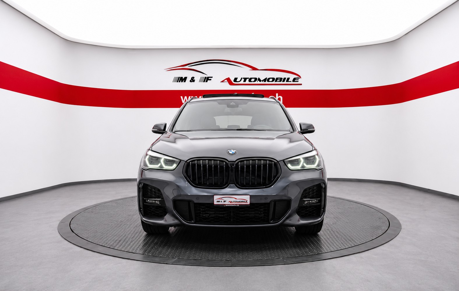 BMW X1 25e xDrive-image-1