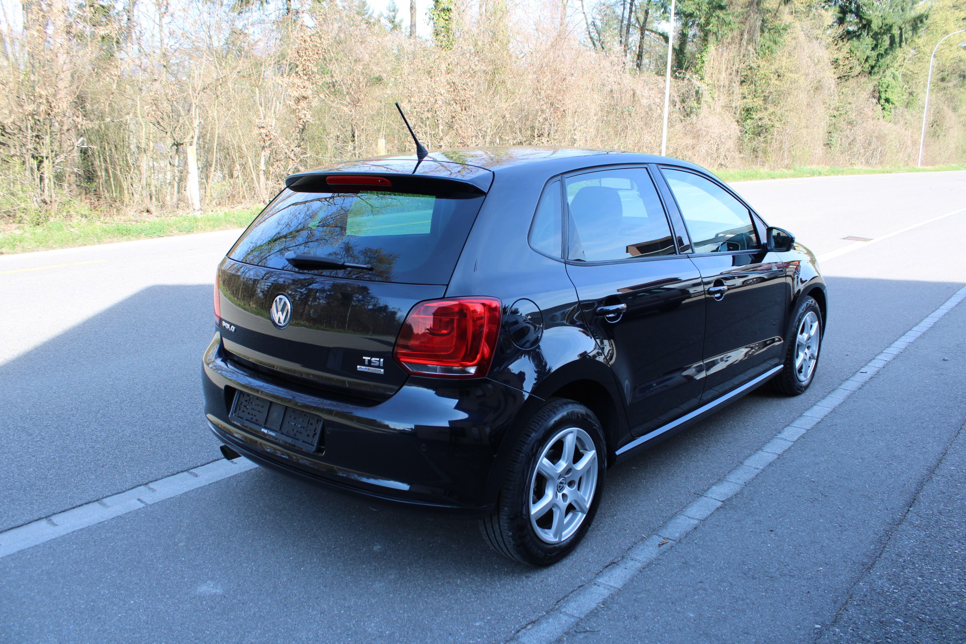 VW Polo 1.2 TSI BlueMotion Technology 65th Edition-image-3