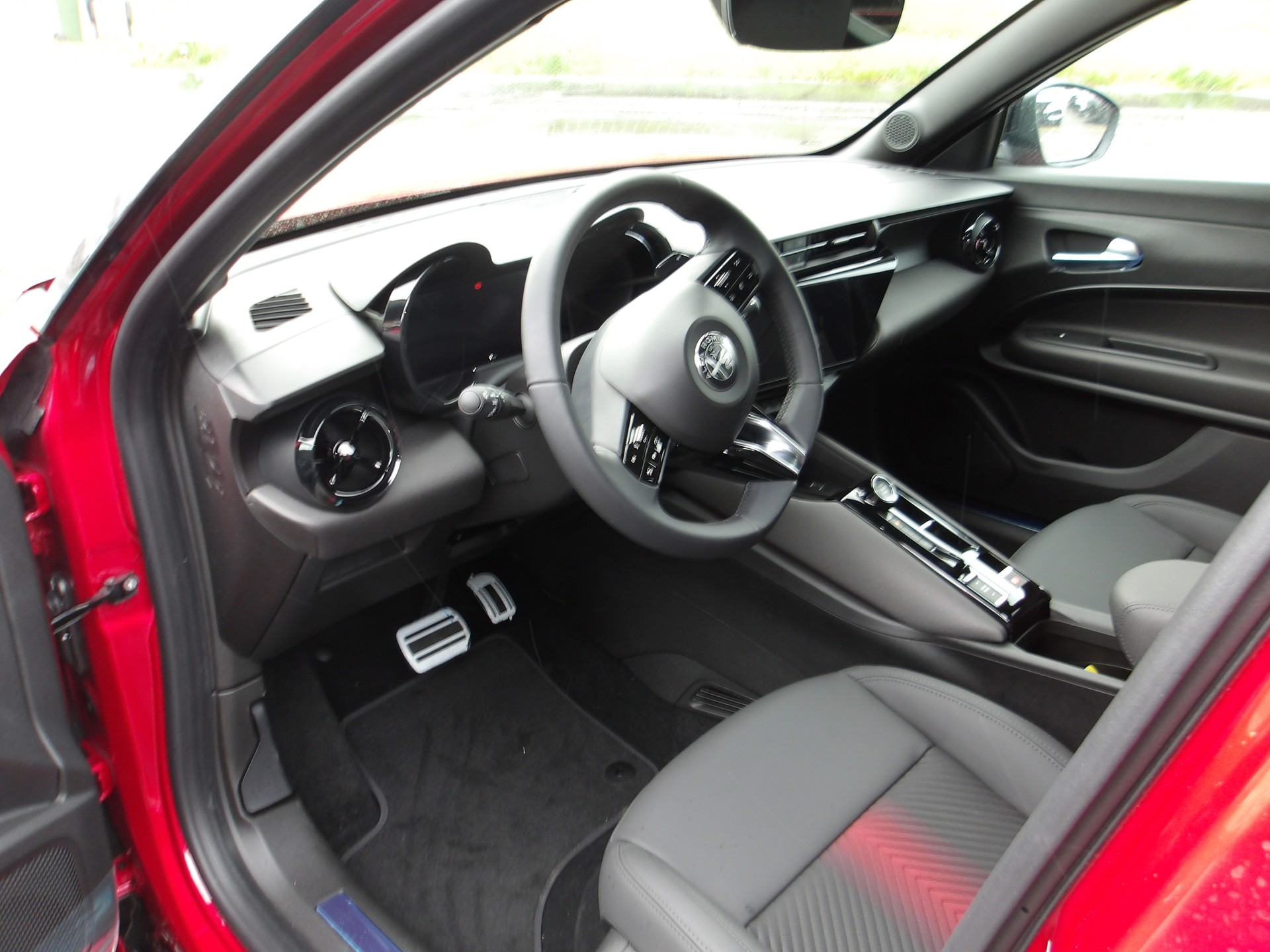 ALFA ROMEO Junior 1.2 48V Hybrid Q4-image-11