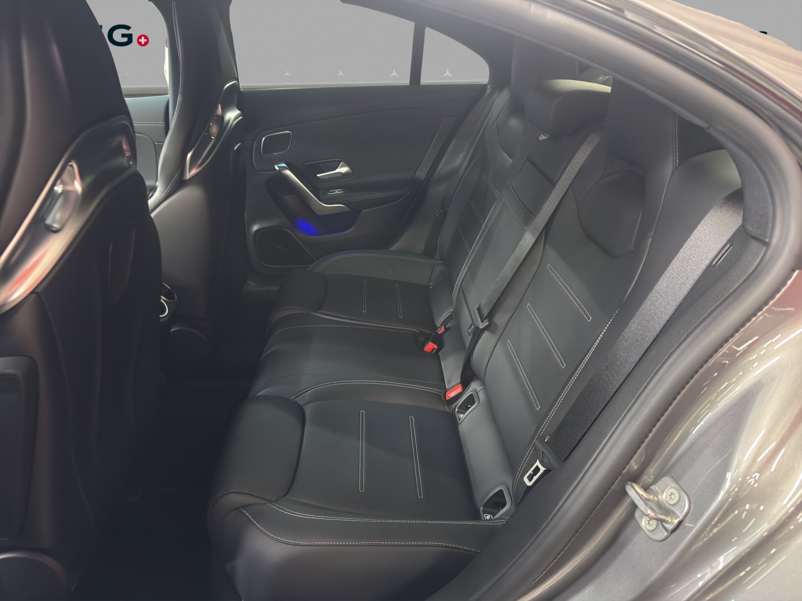 MERCEDES-BENZ CLA 45 S 4M+ AMG / 360 Grad Kamera / AMG Ride Control / Multibeam LED-image-13