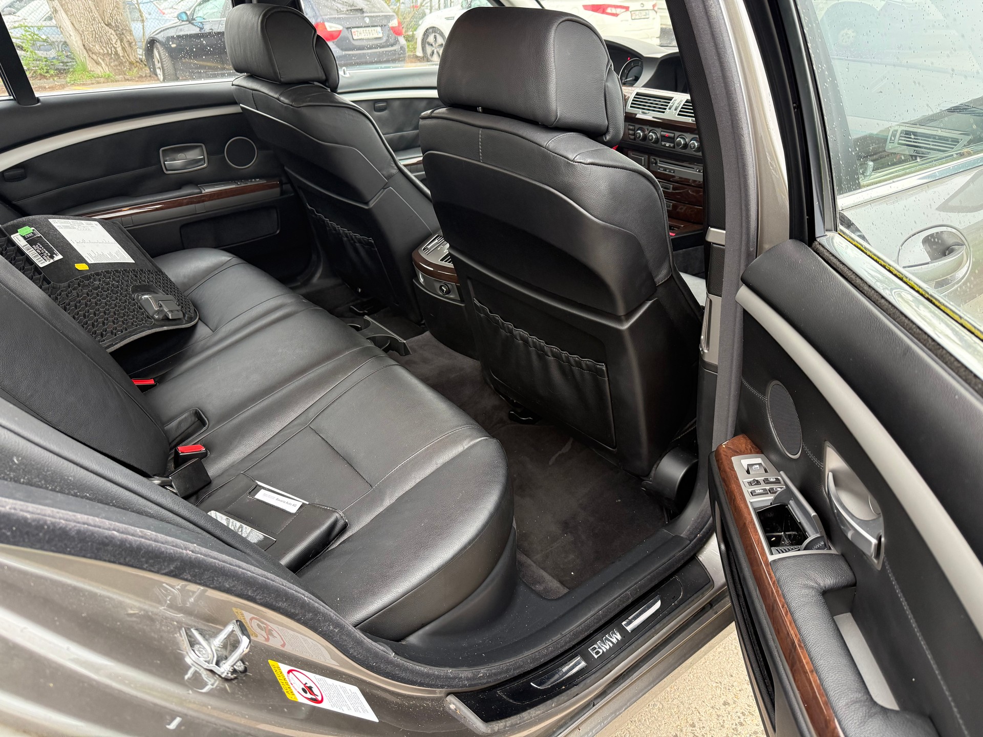 BMW 730d-image-7