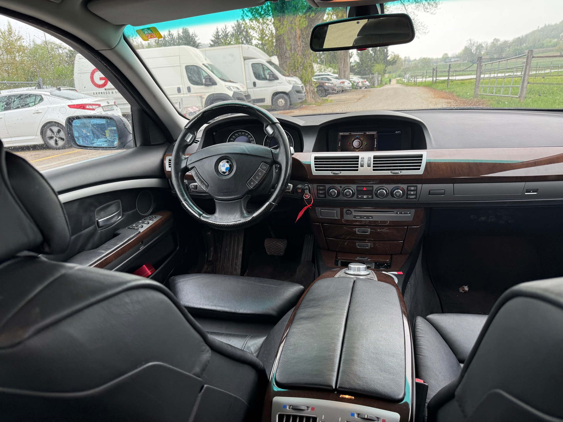 BMW 730d-image-8