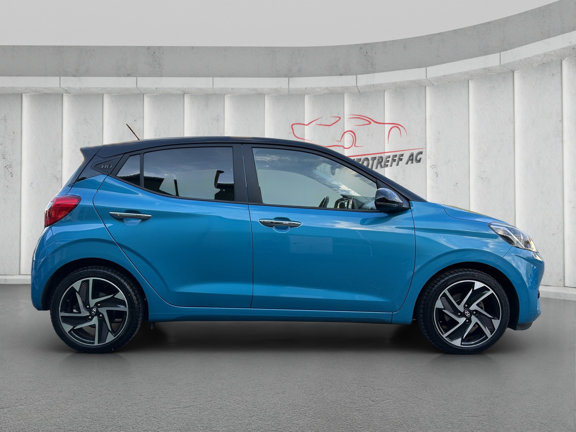 HYUNDAI i10 1.2 Launch Plus Automat-image-6