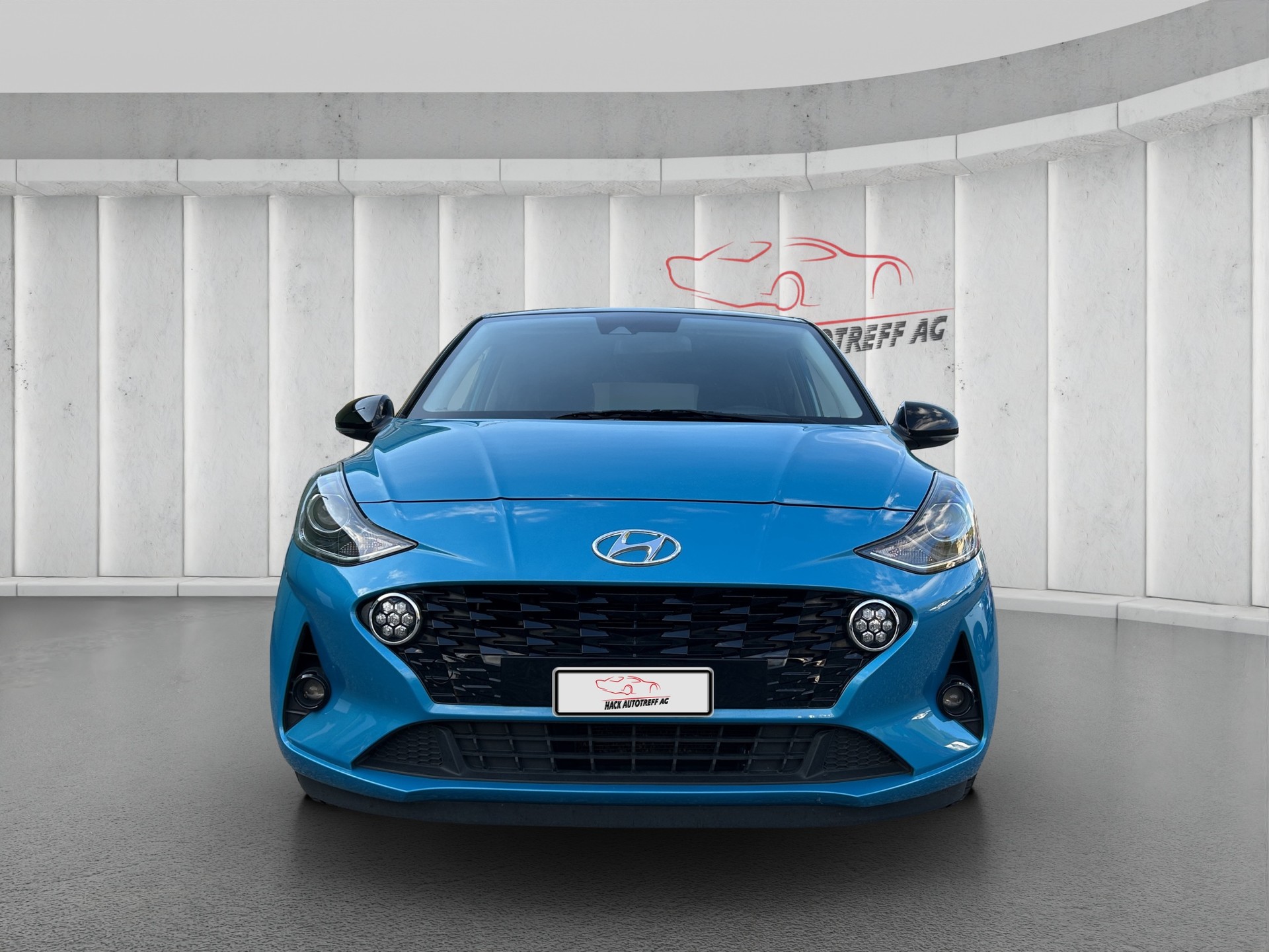 HYUNDAI i10 1.2 Launch Plus Automat-image-1
