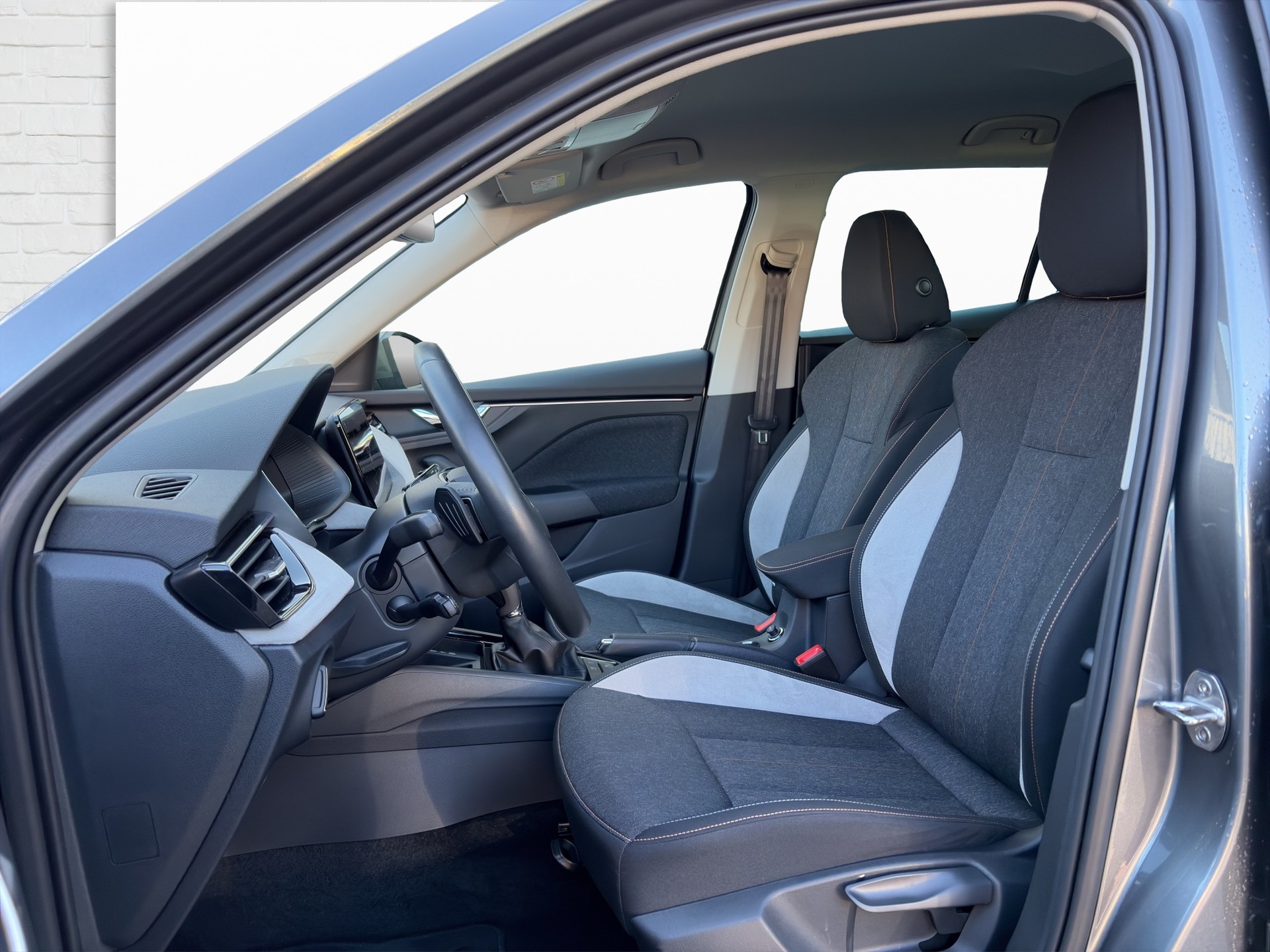SKODA Kamiq 1.0 TSI Selection-showroom-element-3