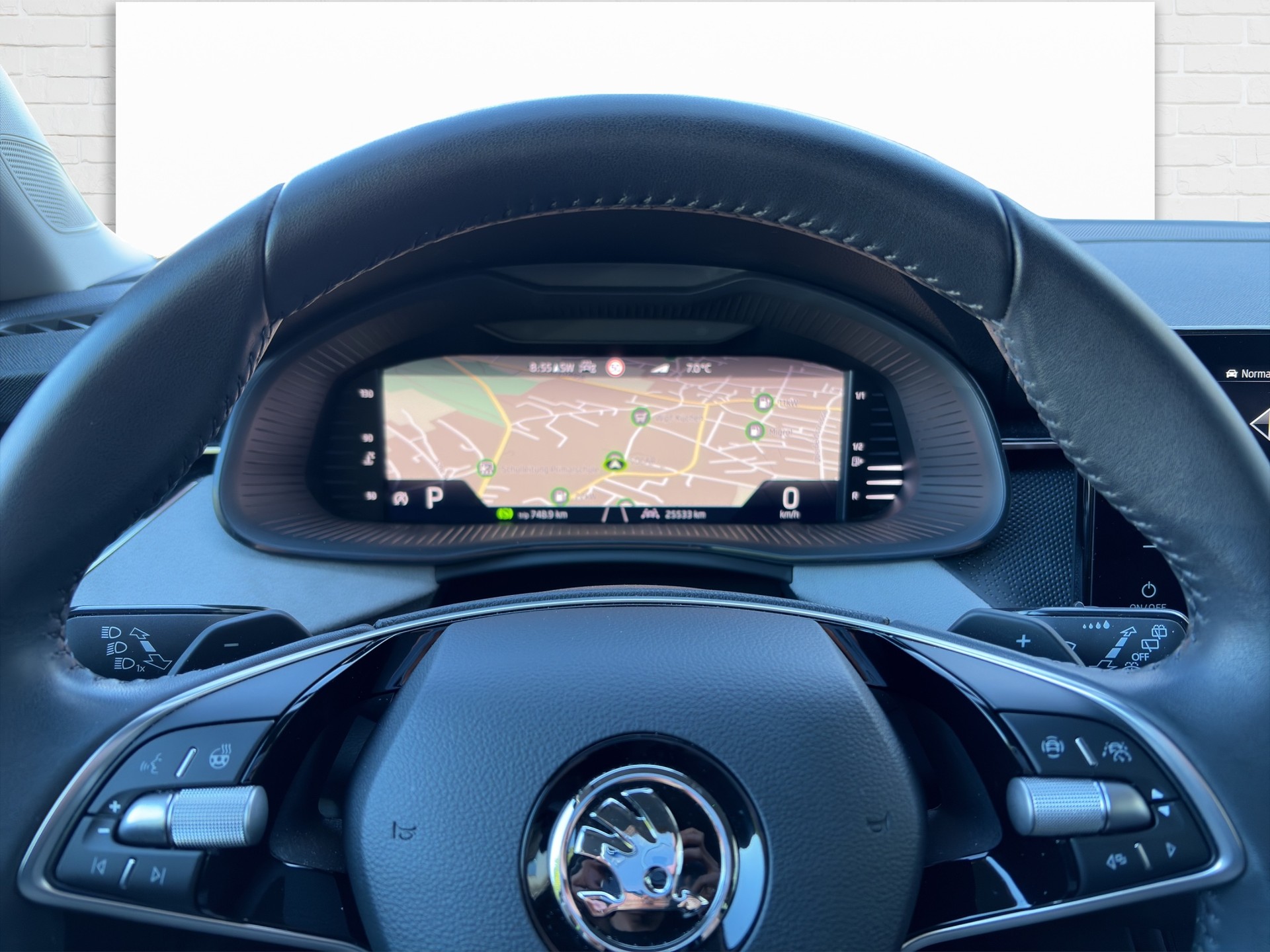 SKODA Kamiq 1.0 TSI Selection-image-4