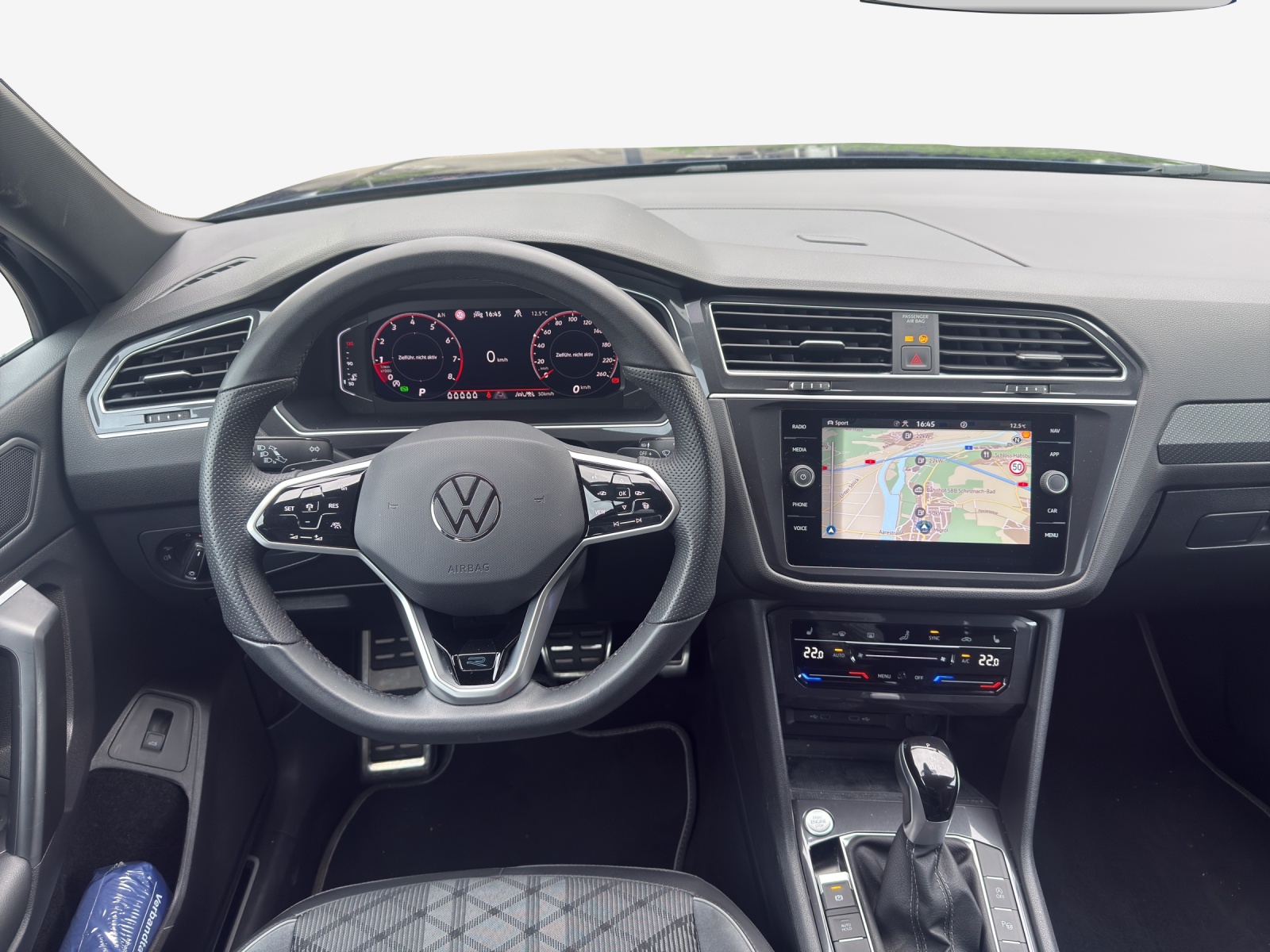 VW Tiguan Allspace 2.0TSI R-Line 4Motion DSG-image-8