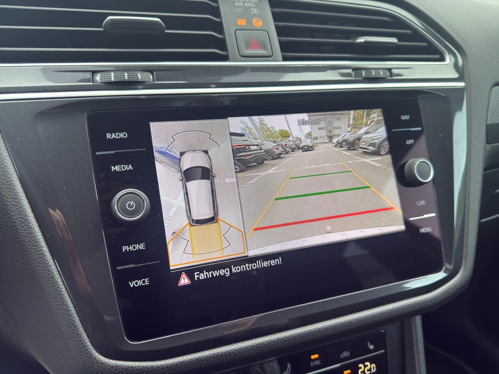 VW Tiguan Allspace 2.0TSI R-Line 4Motion DSG-image-14