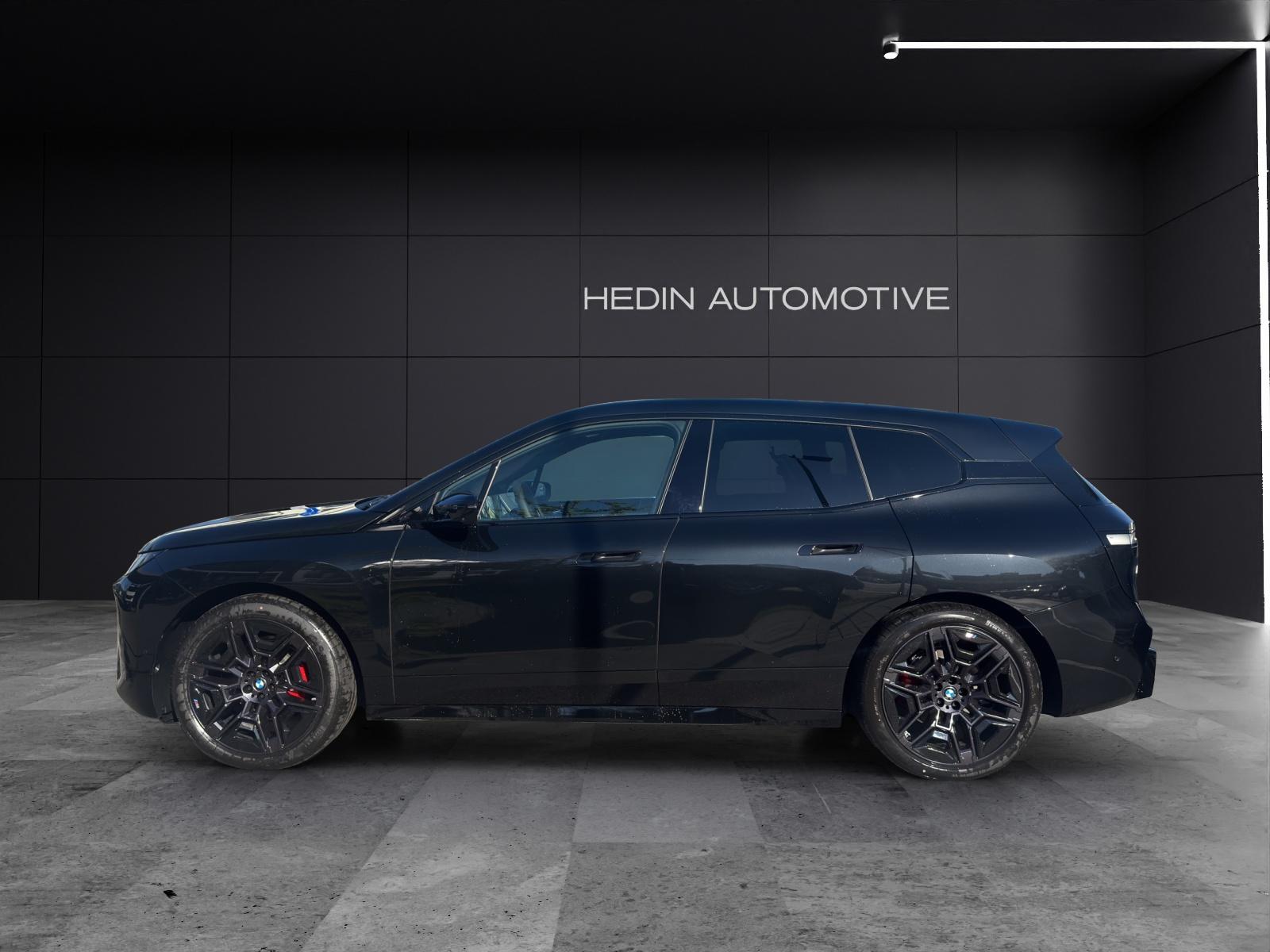 BMW iX xDrive60-image-2