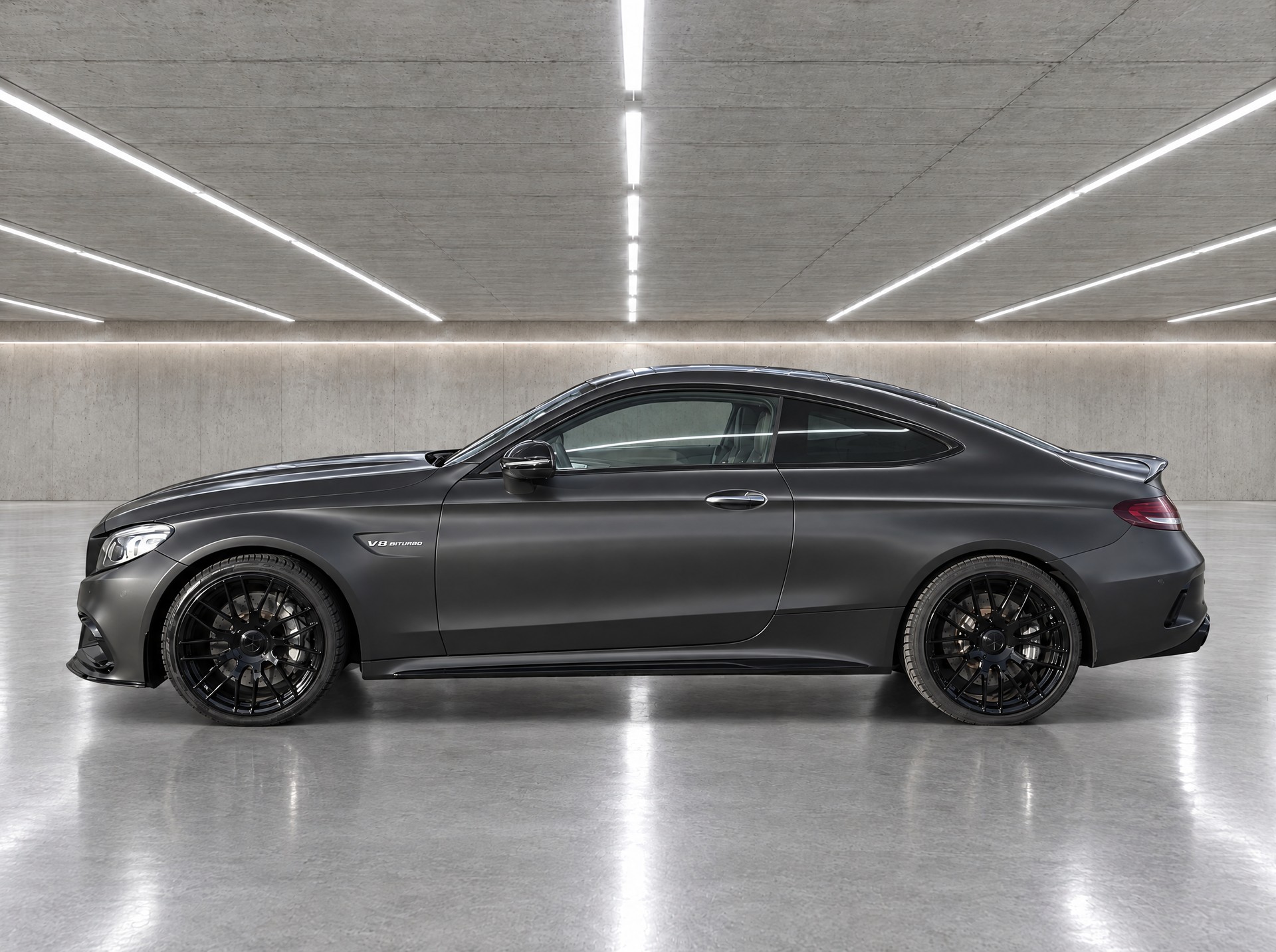 MERCEDES-BENZ C 63 AMG 9G-tronic-image-3