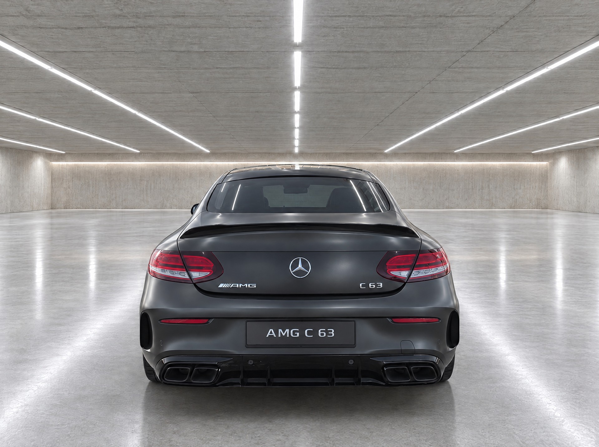 MERCEDES-BENZ C 63 AMG 9G-tronic-image-5