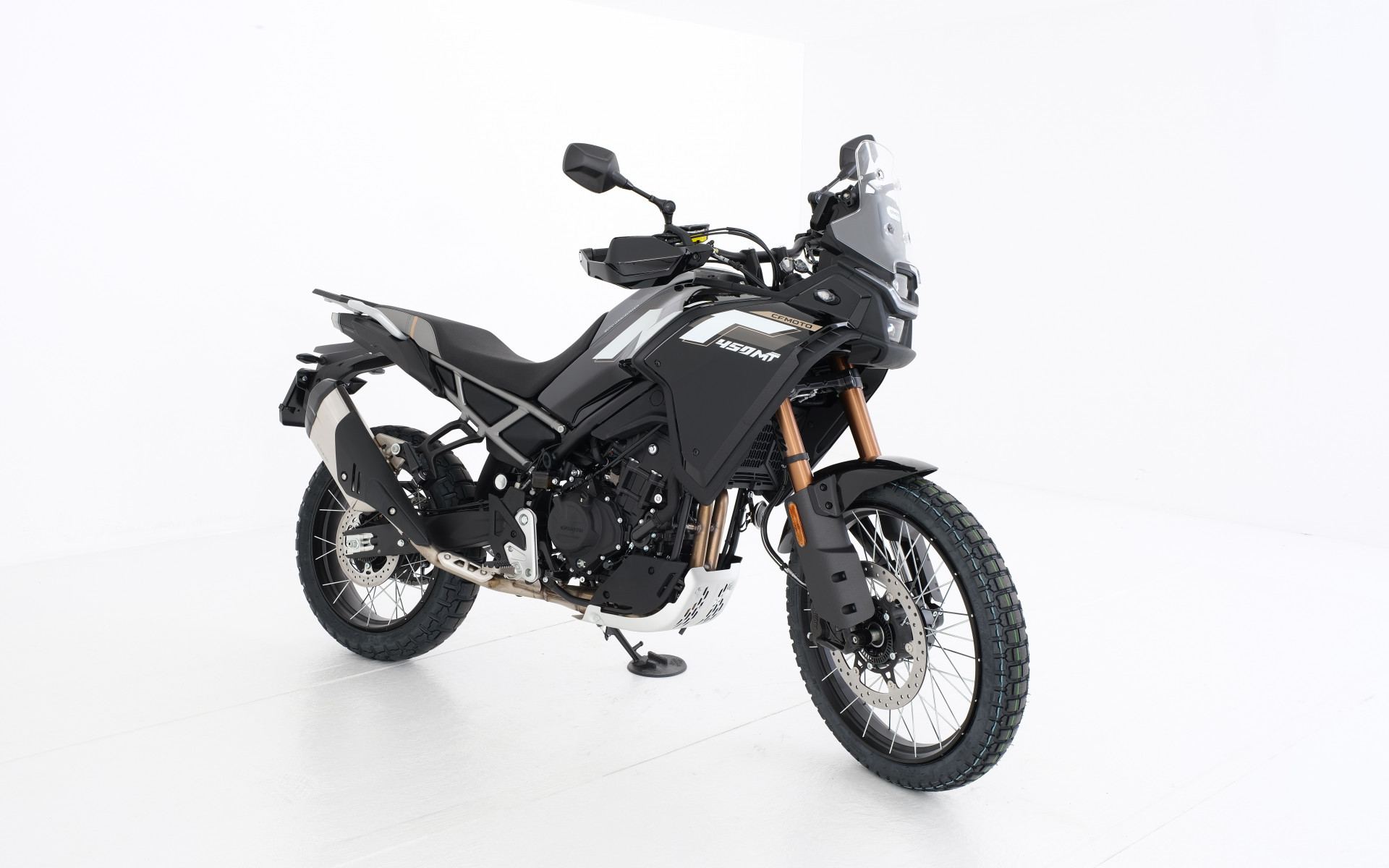 CF MOTO 450 MT