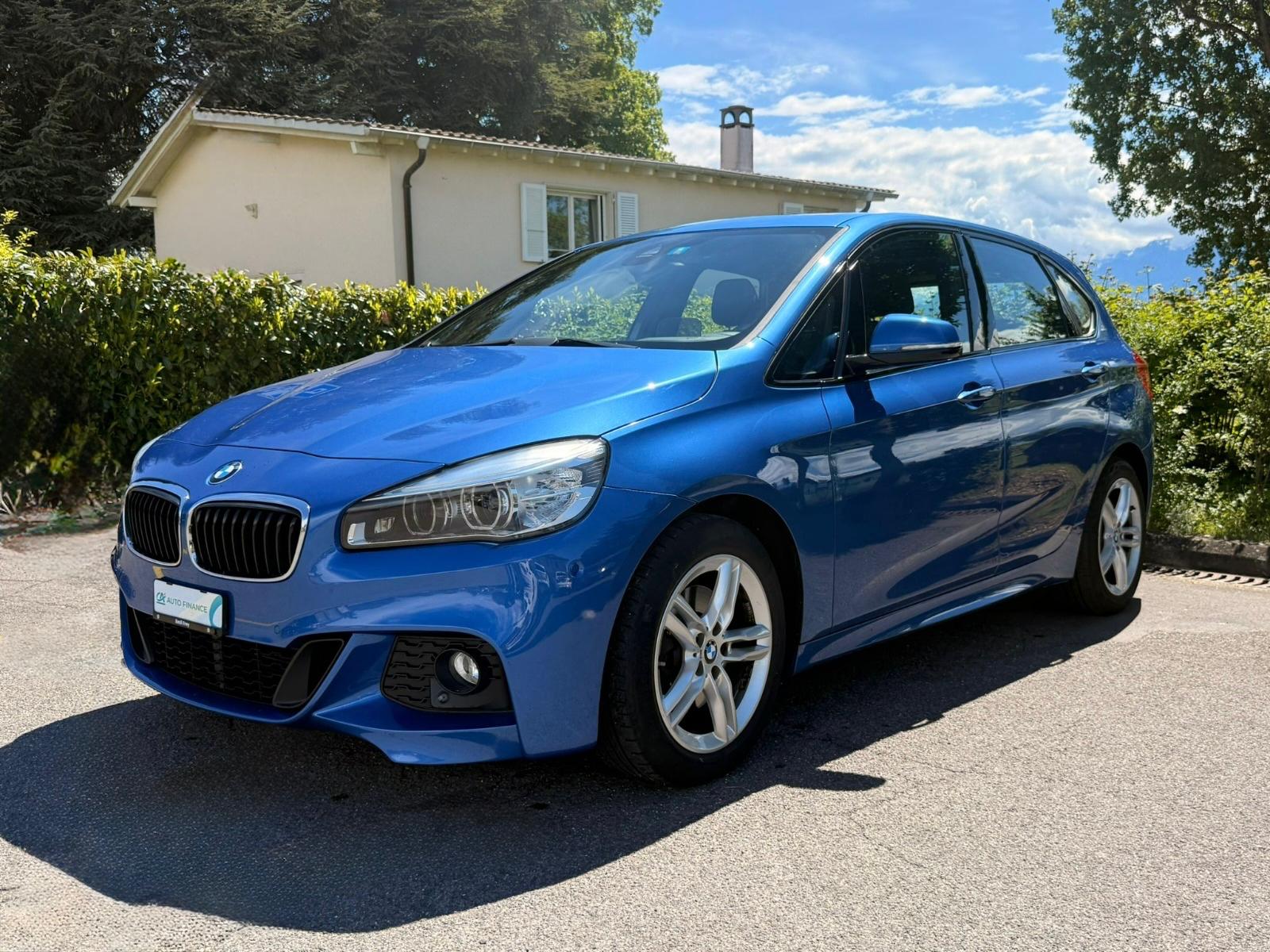 BMW 220i Active Tourer M Sport Line-image-1