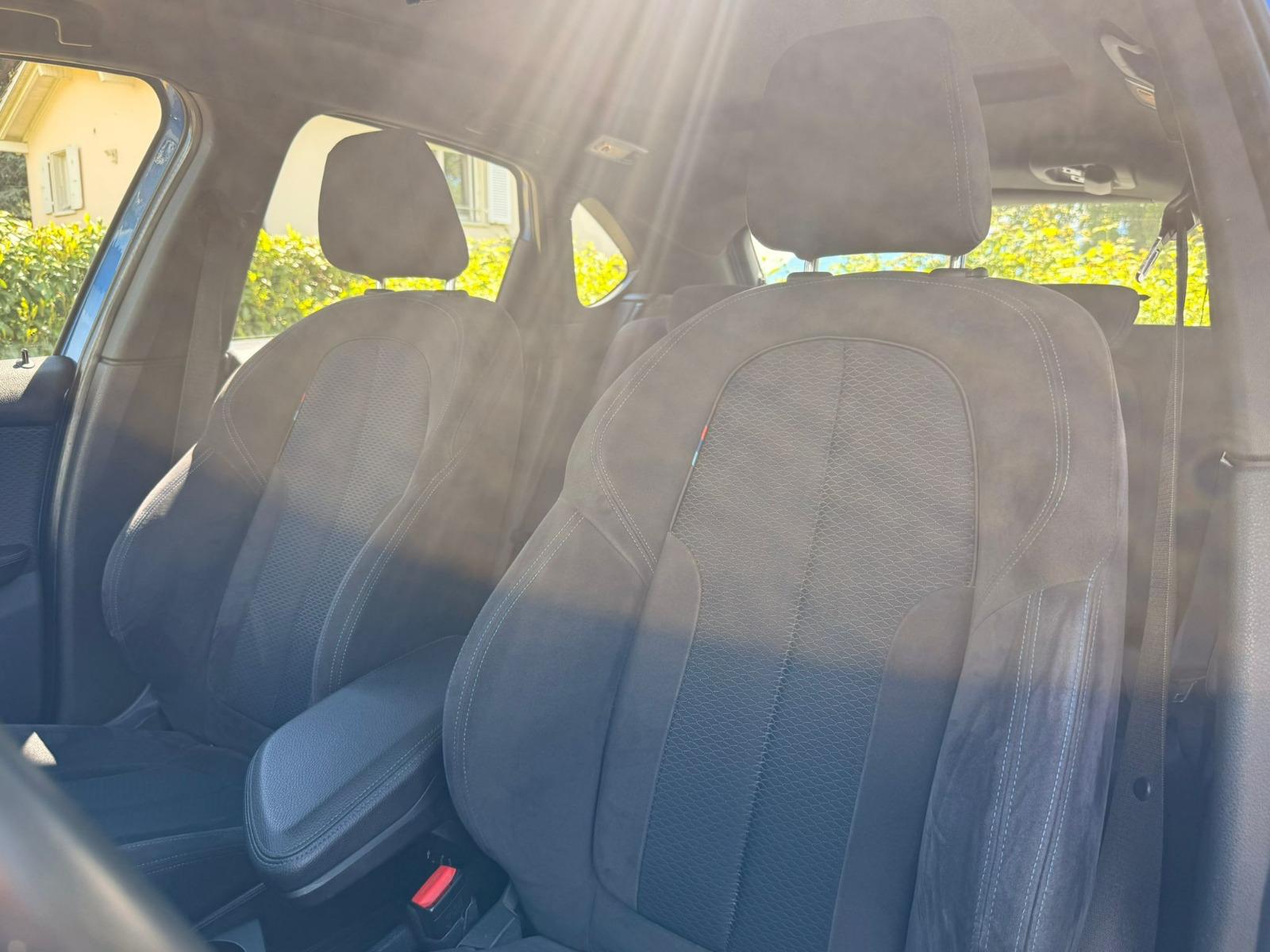 BMW 220i Active Tourer M Sport Line-image-19
