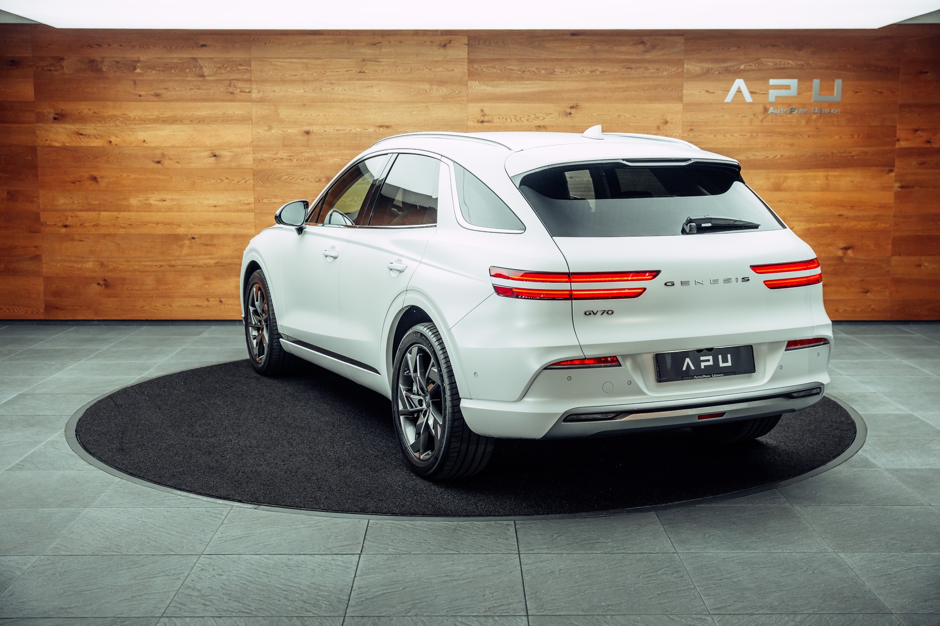 GENESIS GV70 Electrified Sport kWh 77,4 AWD-image-2