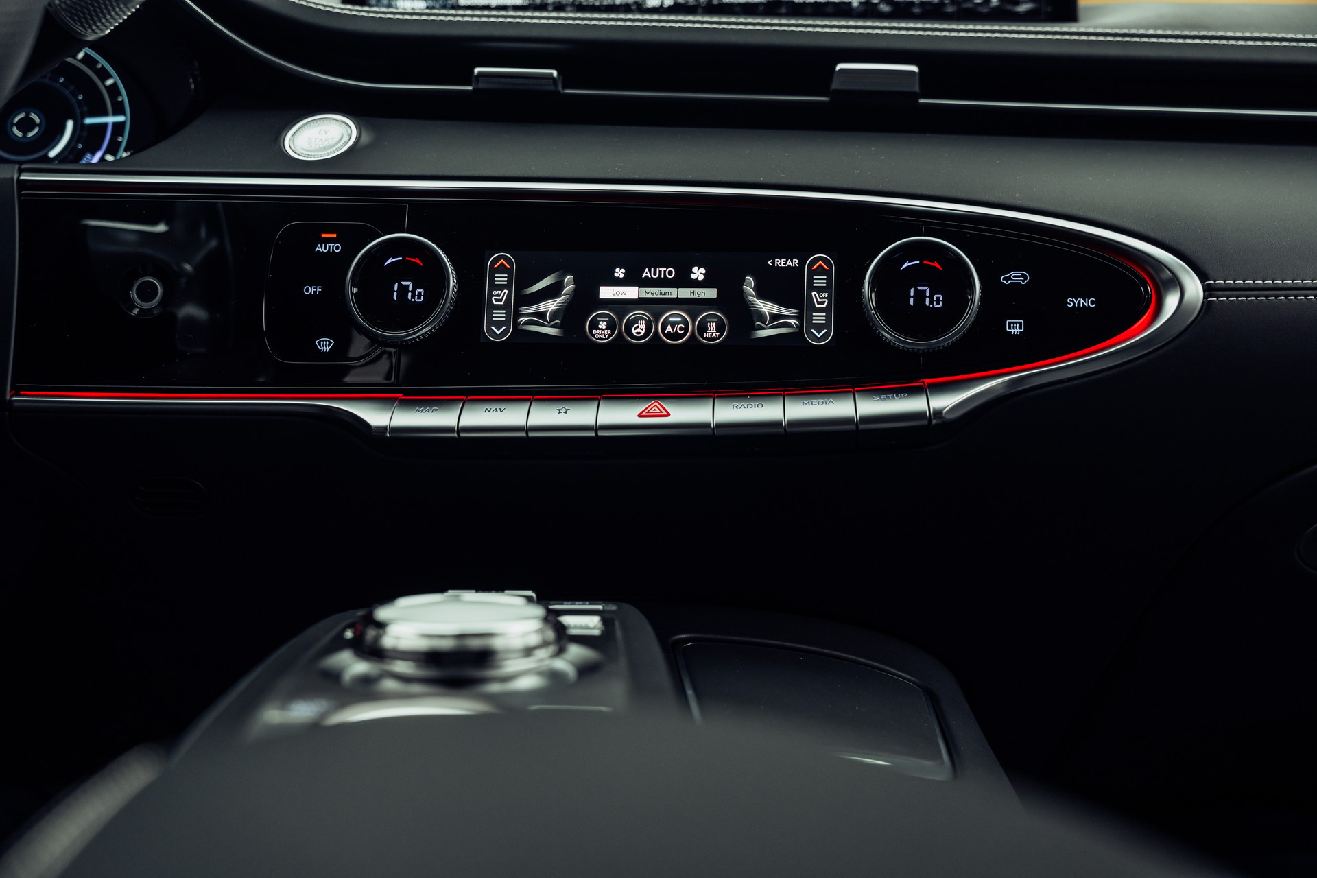 GENESIS GV70 Electrified Sport kWh 77,4 AWD-image-13