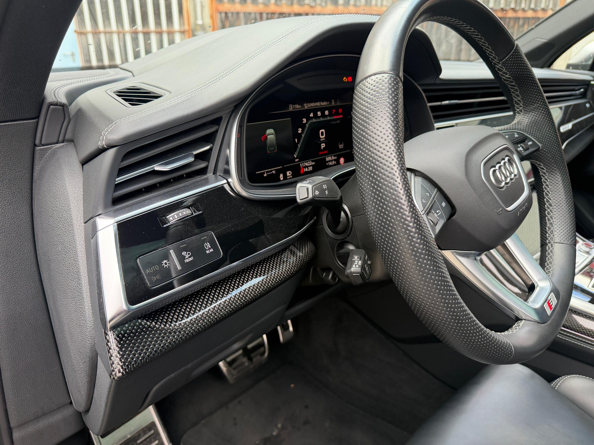 AUDI SQ7 TFSI quattro tiptronic-image-9