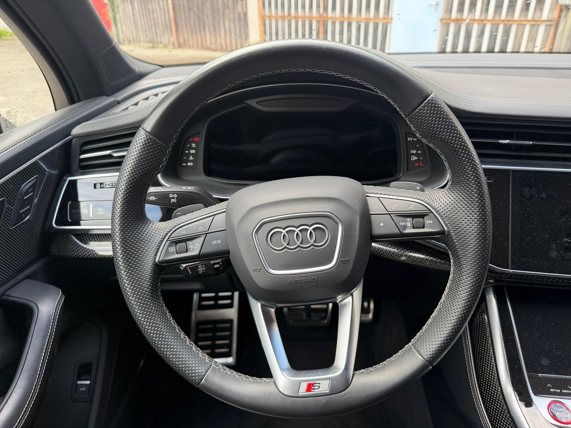 AUDI SQ7 TFSI quattro tiptronic-image-11