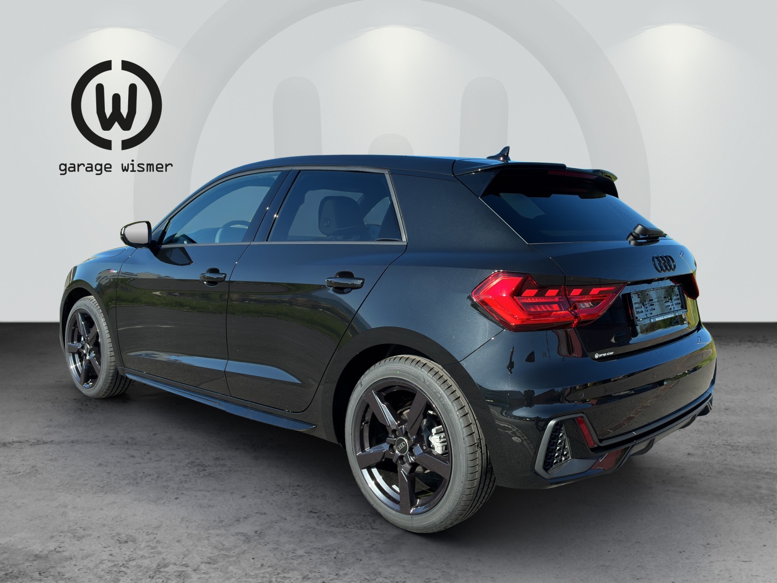 AUDI A1 Sportback 35 TFSI S Line S-tronic-image-2