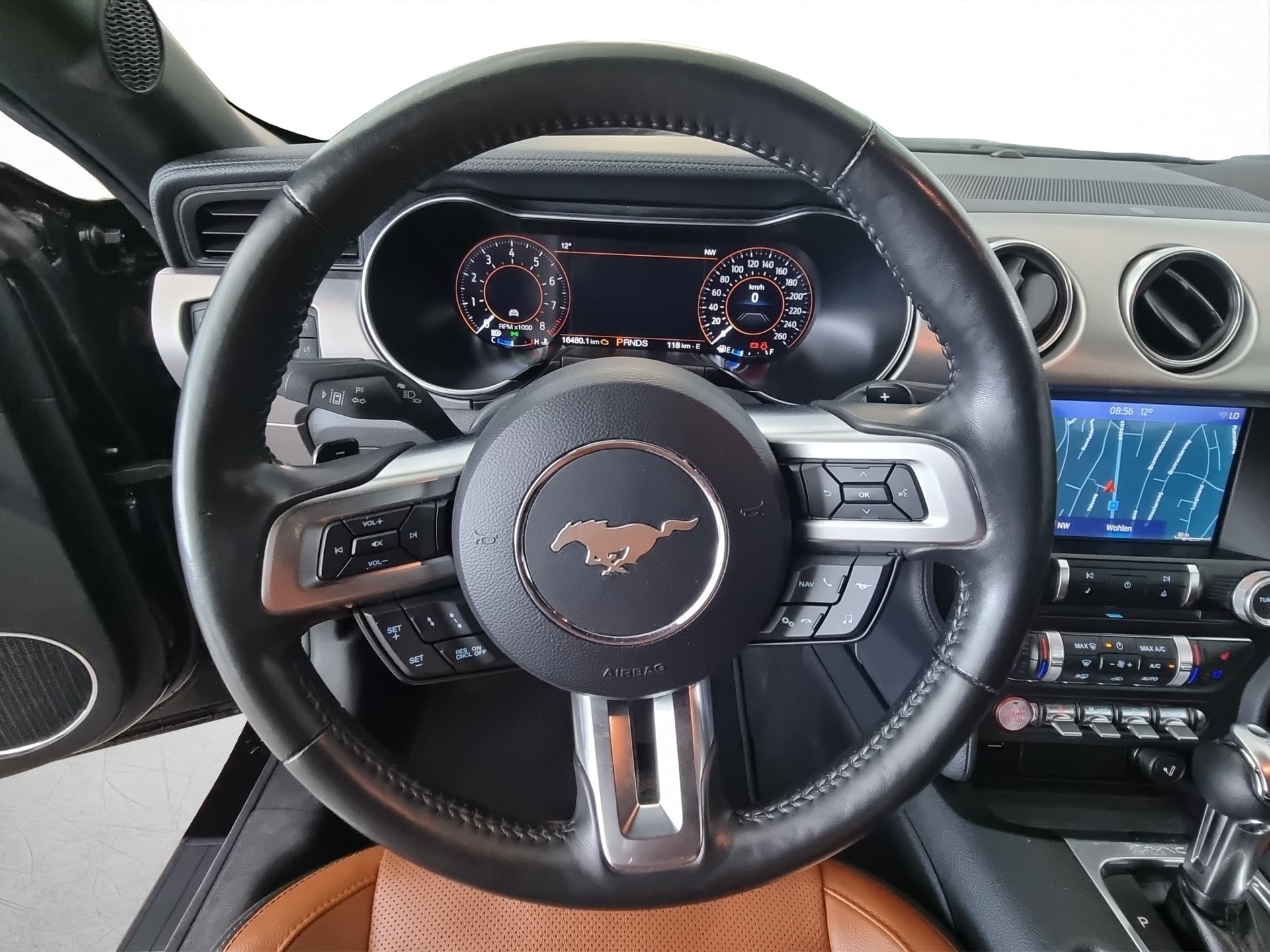 FORD Mustang 5.0 GT V8 Cabrio-image-8