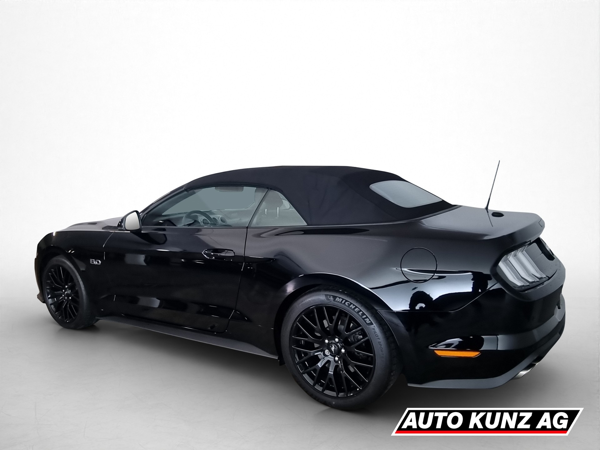 FORD Mustang 5.0 GT V8 Cabrio-image-3