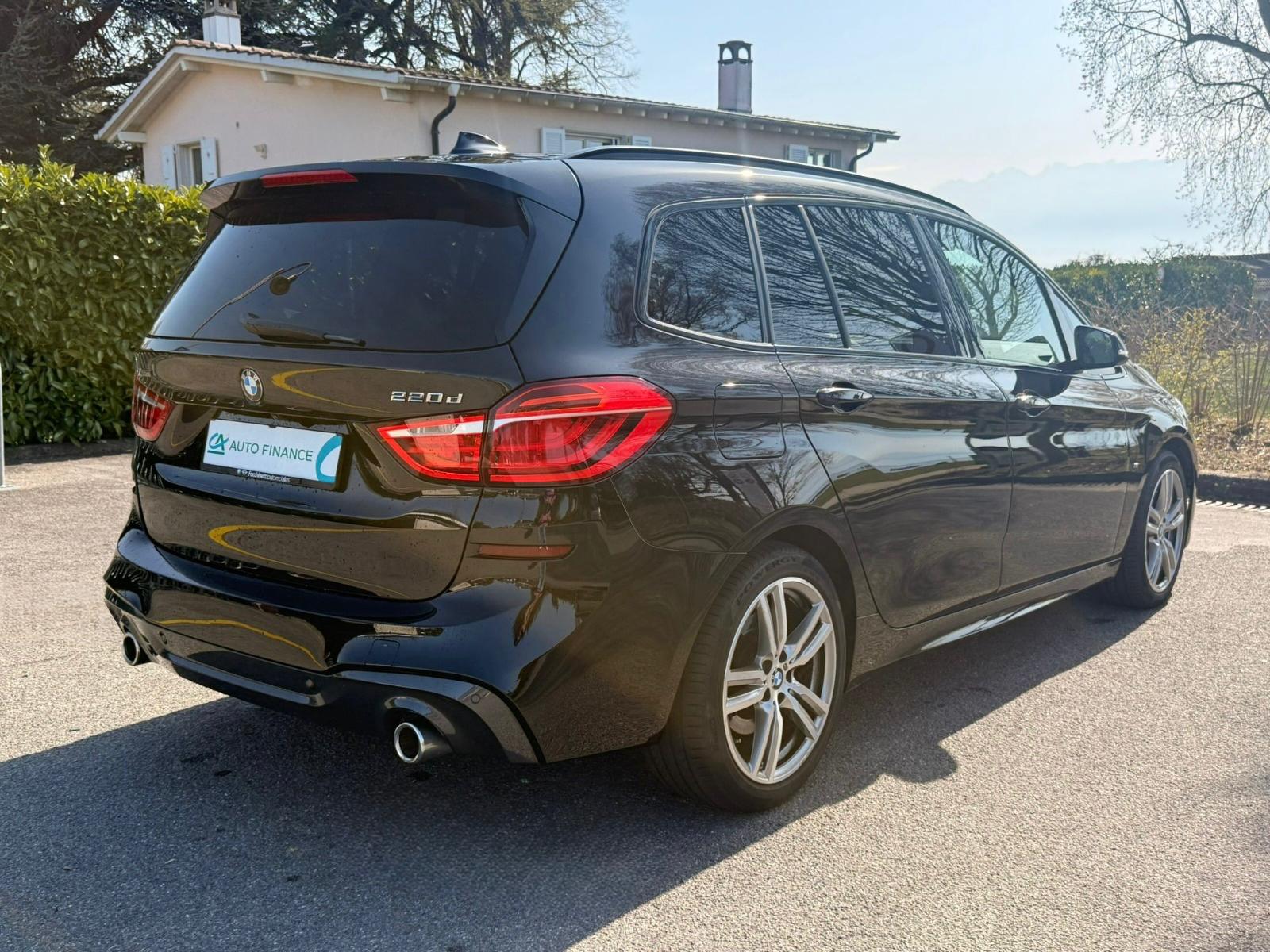 BMW 220d xDrive Gran Tourer Steptronic M Sport *** 7 Places ***-image-6