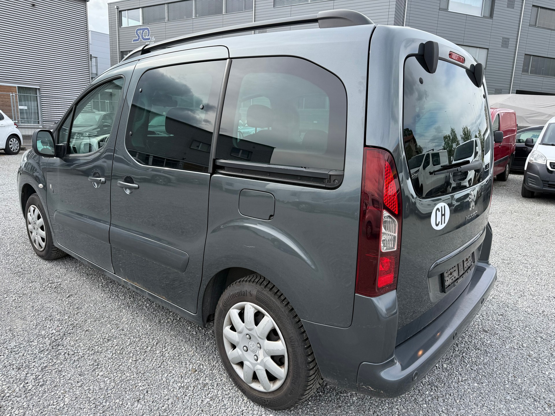 PEUGEOT Partner 1.6 Black&Silver-image-2
