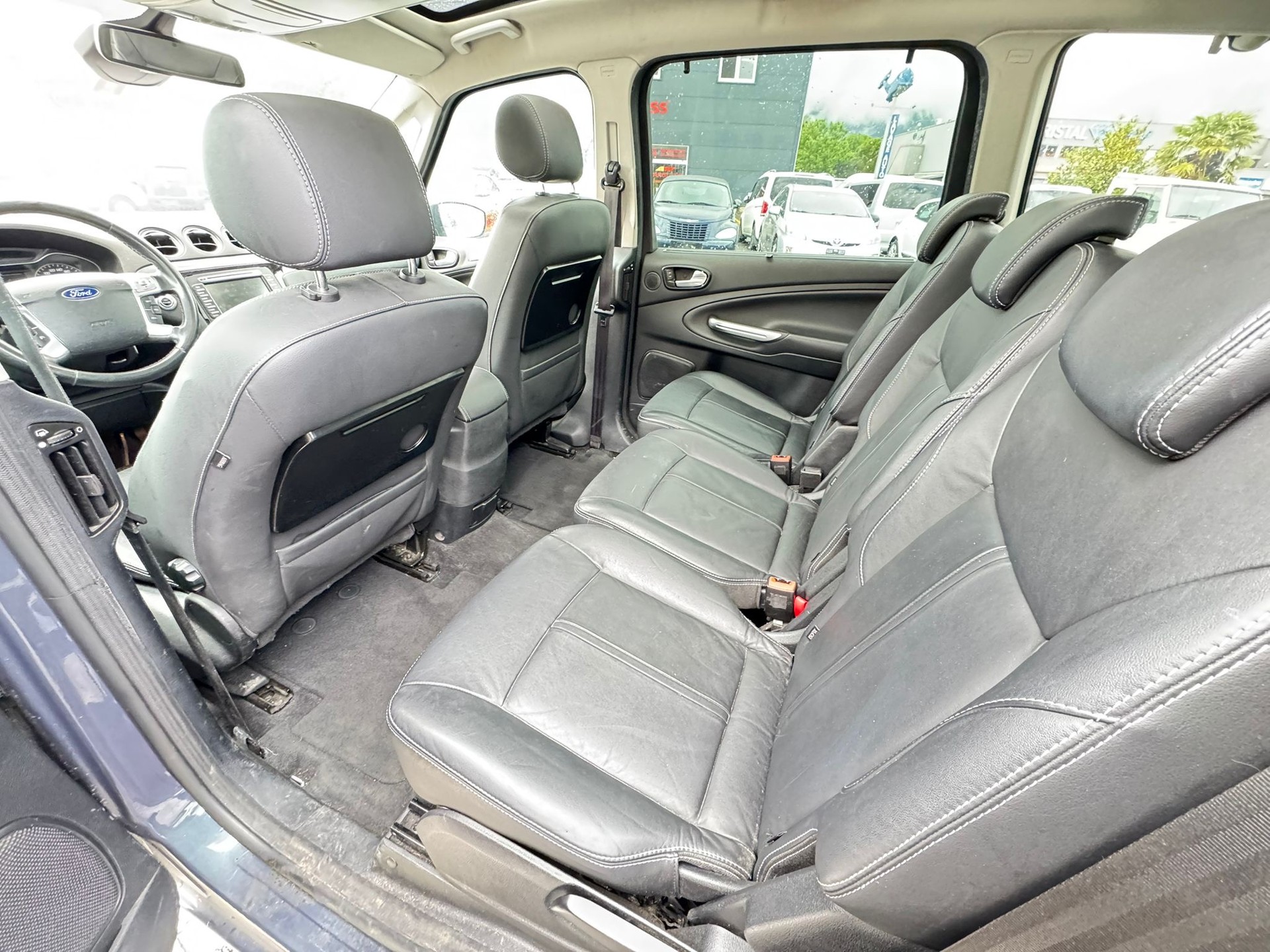 FORD Galaxy 2.0 SCTi Titanium PowerShift-image-9