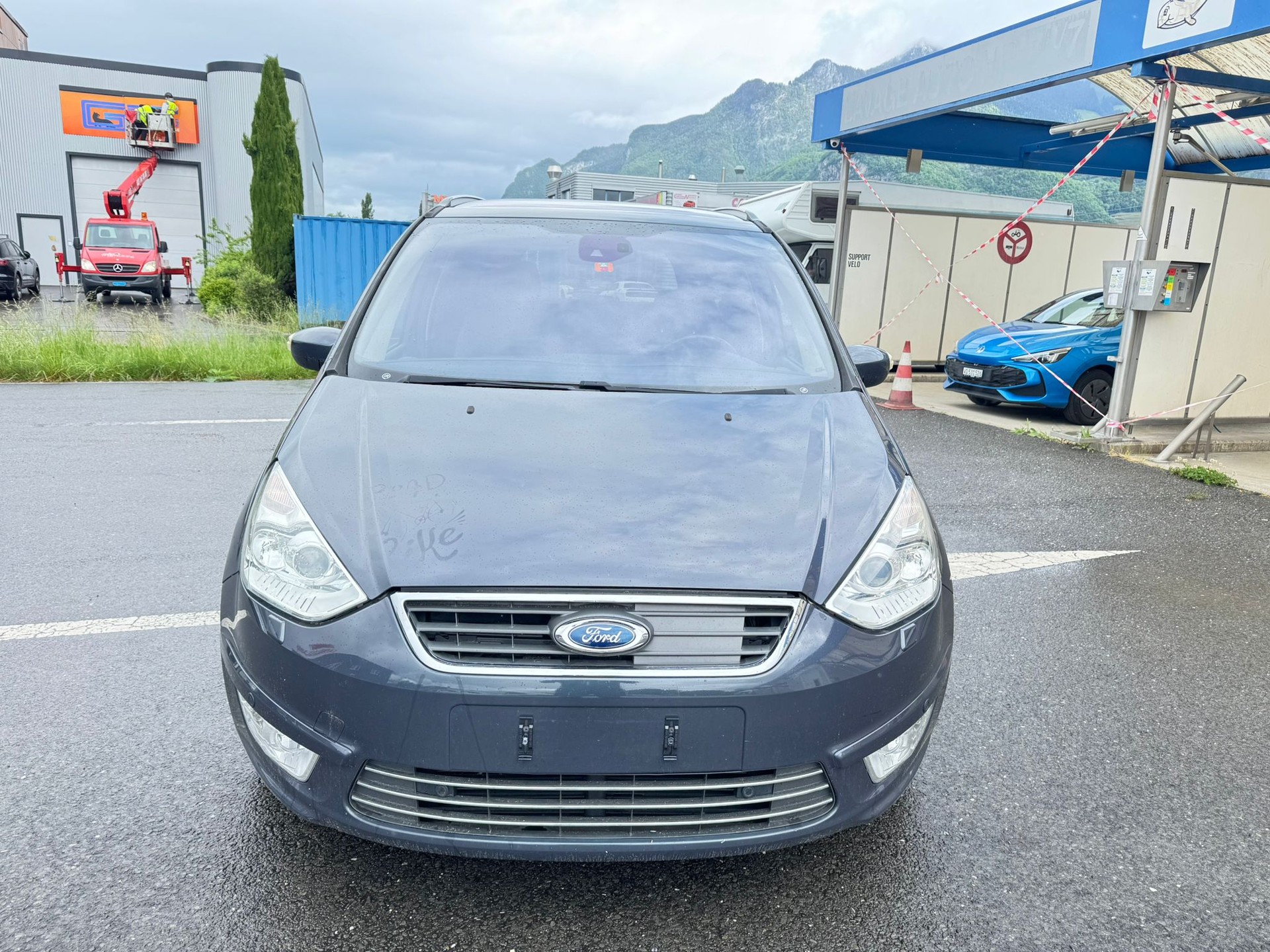 FORD Galaxy 2.0 SCTi Titanium PowerShift-image-1